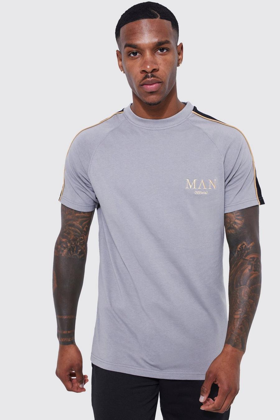 Grey Man Slim Fit T-Shirt Met Gouden Biezen image number 1