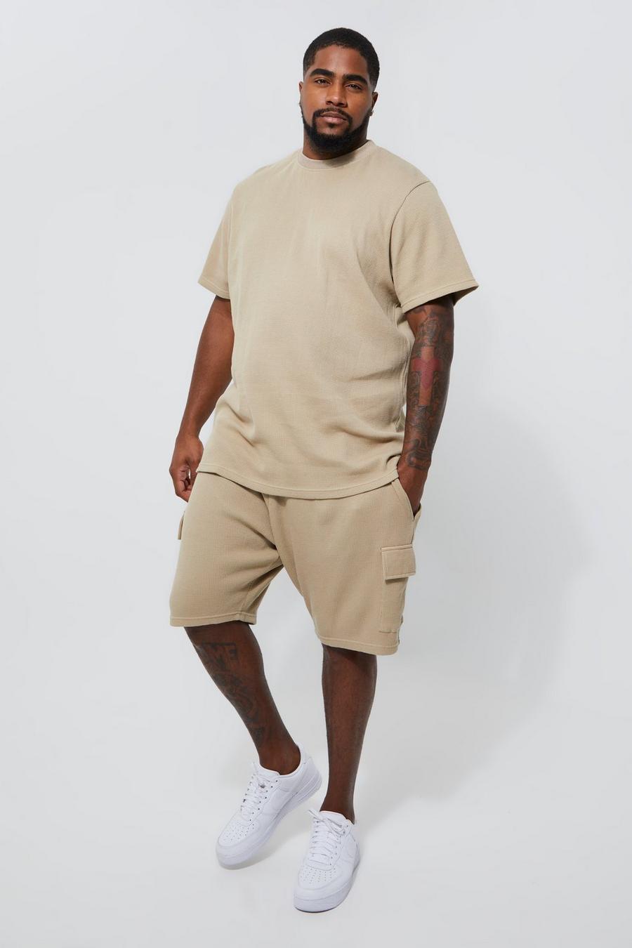 Plus Slim-Fit T-Shirt & Cargo-Shorts in Waffeloptik, Taupe image number 1