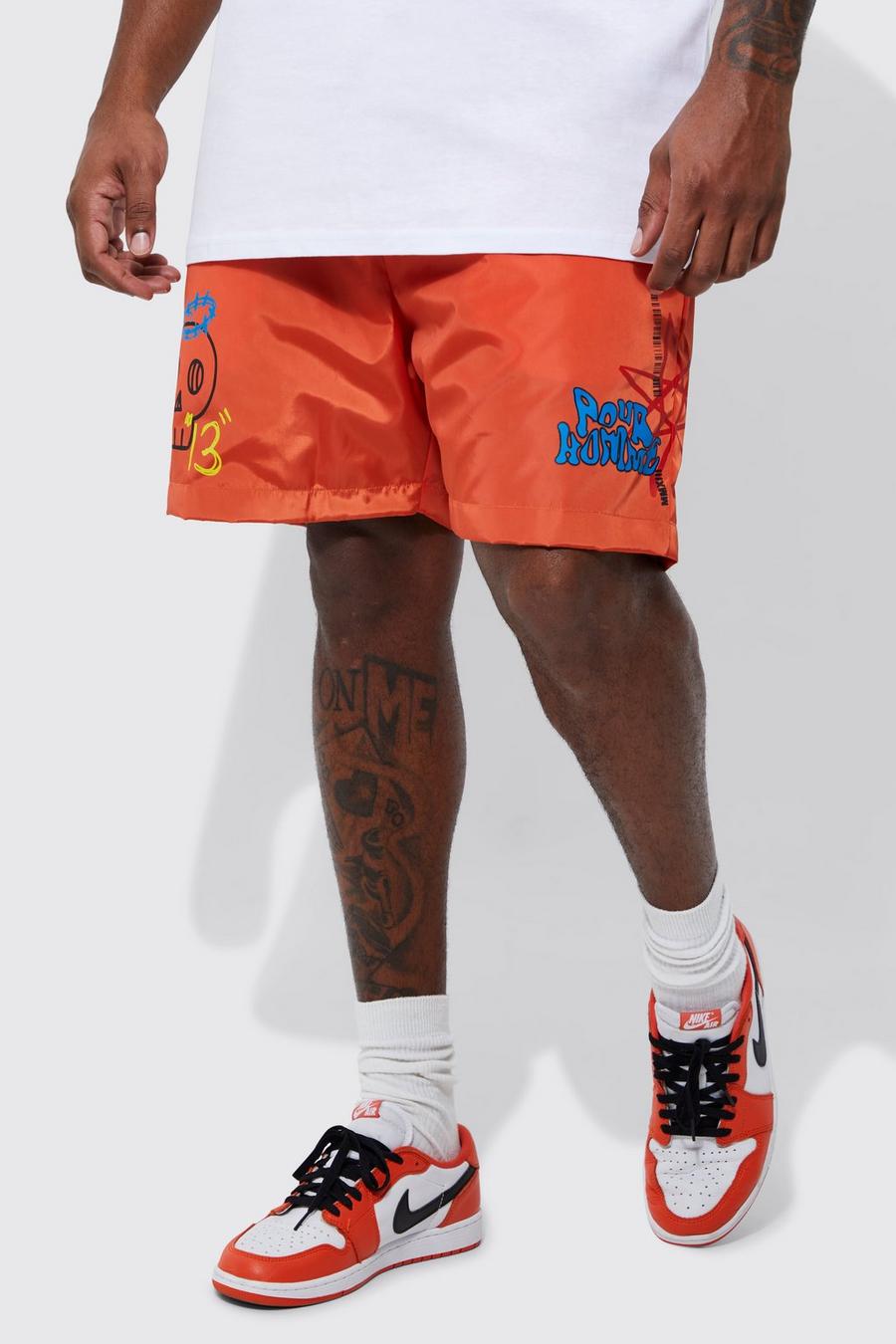 Plus elastische Shorts mit Grafitti-Print, Orange image number 1