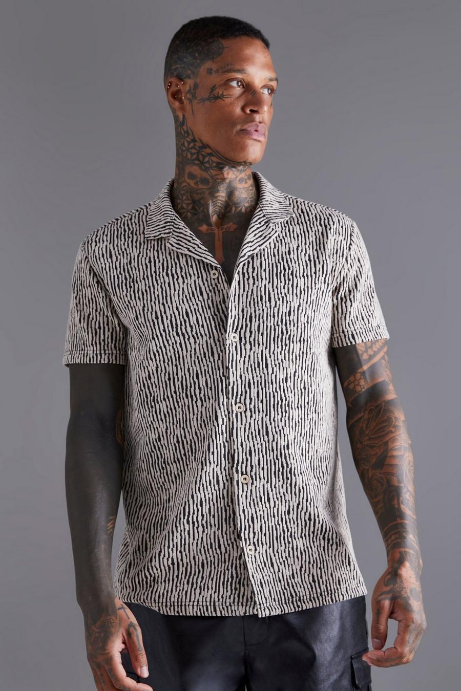 Short Sleeve Animal Textured Shirt, Black nero
