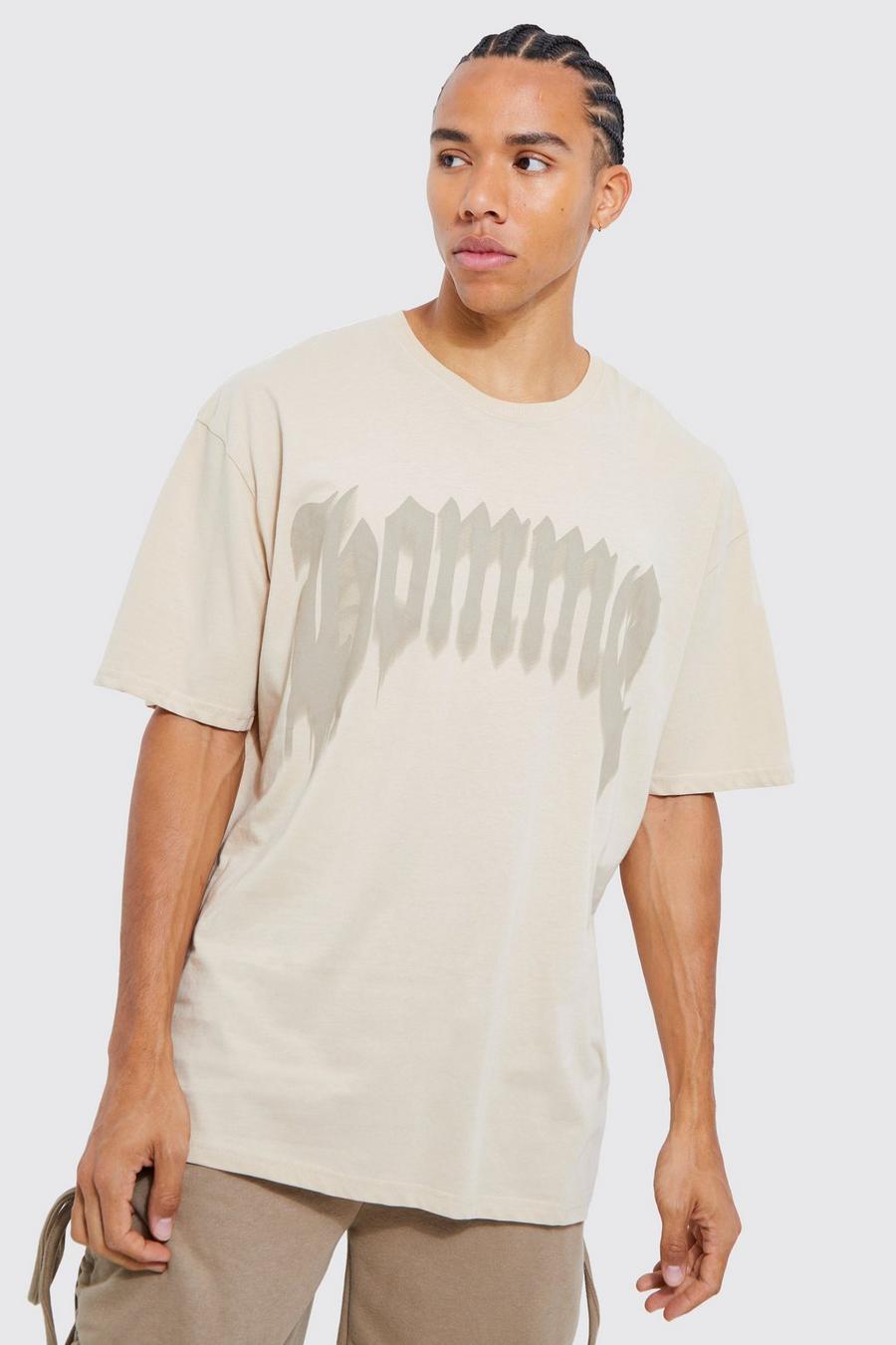 Tall Oversize T-Shirt mit Gothic Homme Print, Stone beige