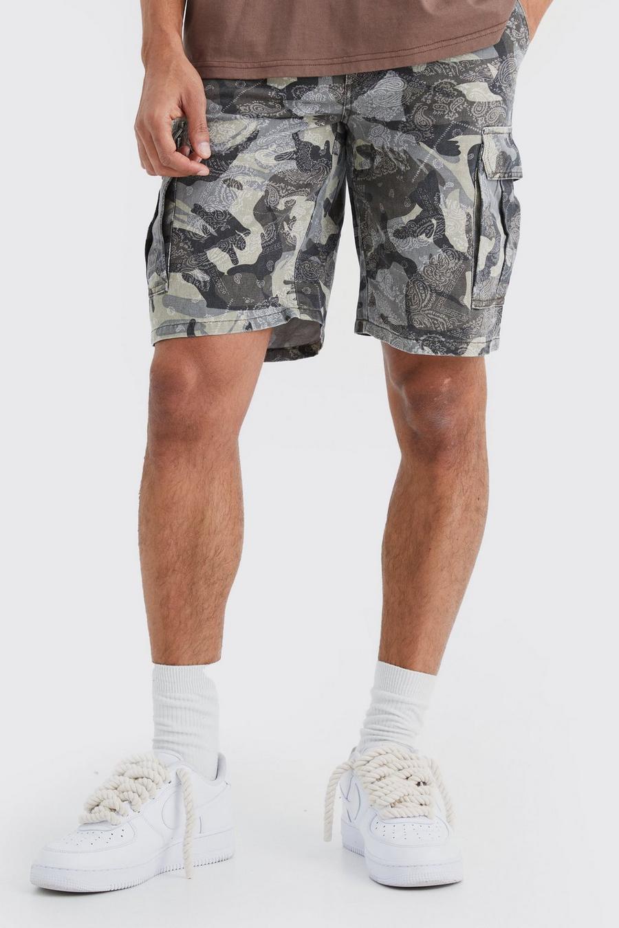 Lockere Camouflage Cargo-Shorts mit Bandana-Print, Light grey grau