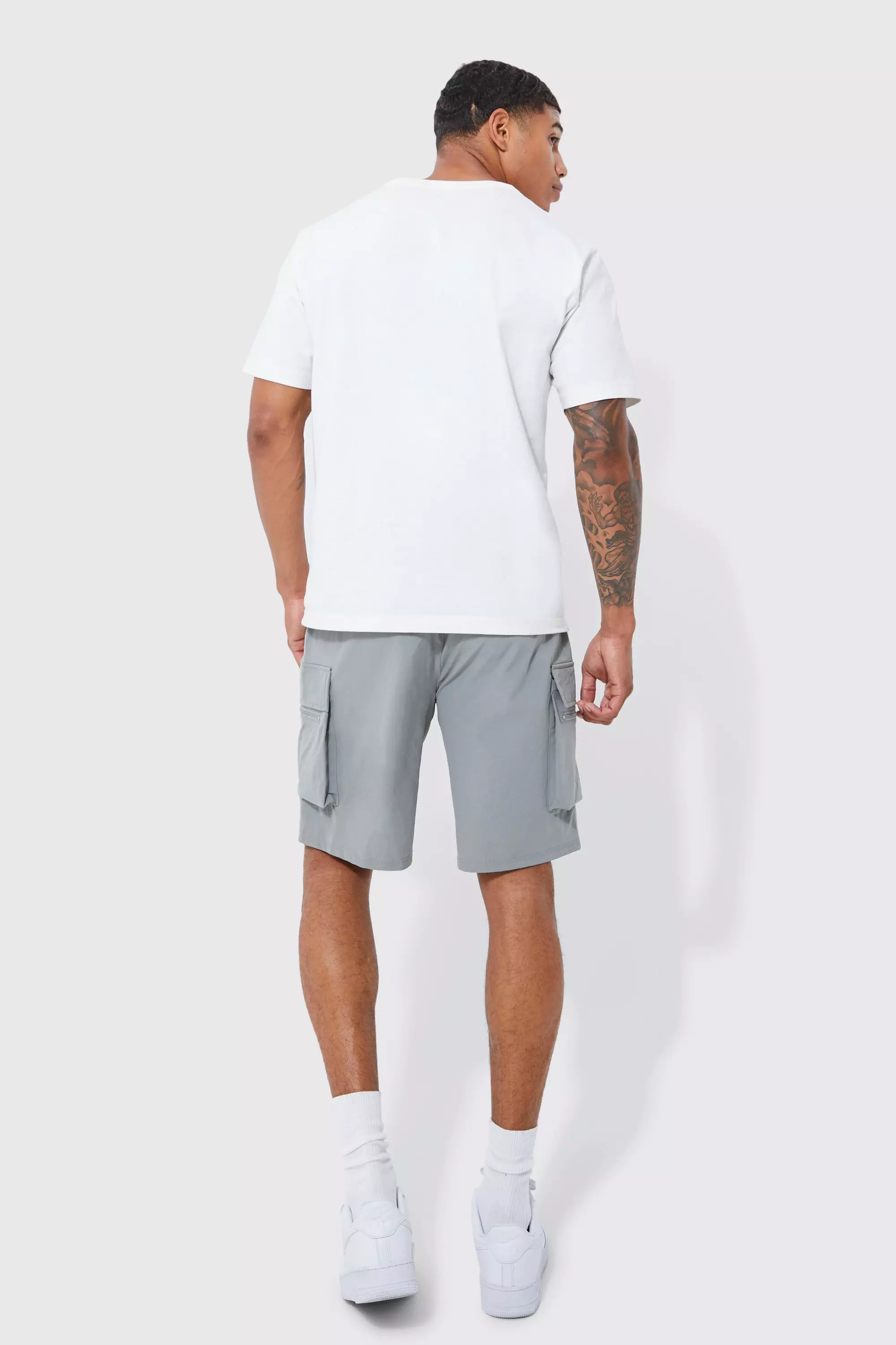 Sage Elasticated Waist Relaxed Technical Stretch Cargo Short alternative image