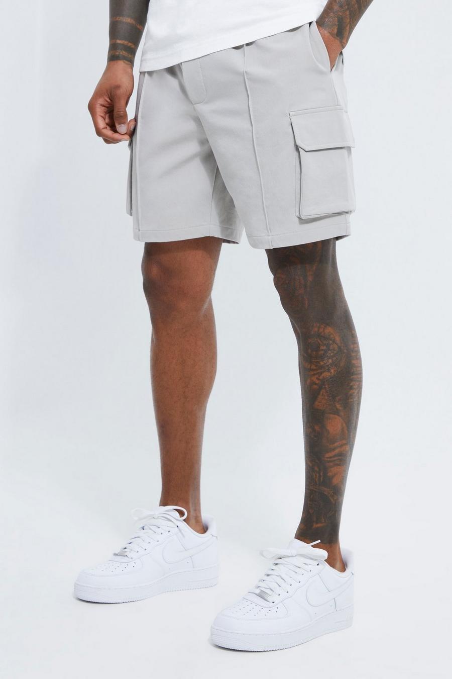 Pantalón corto cargo elástico ajustado con alforza, Light grey image number 1