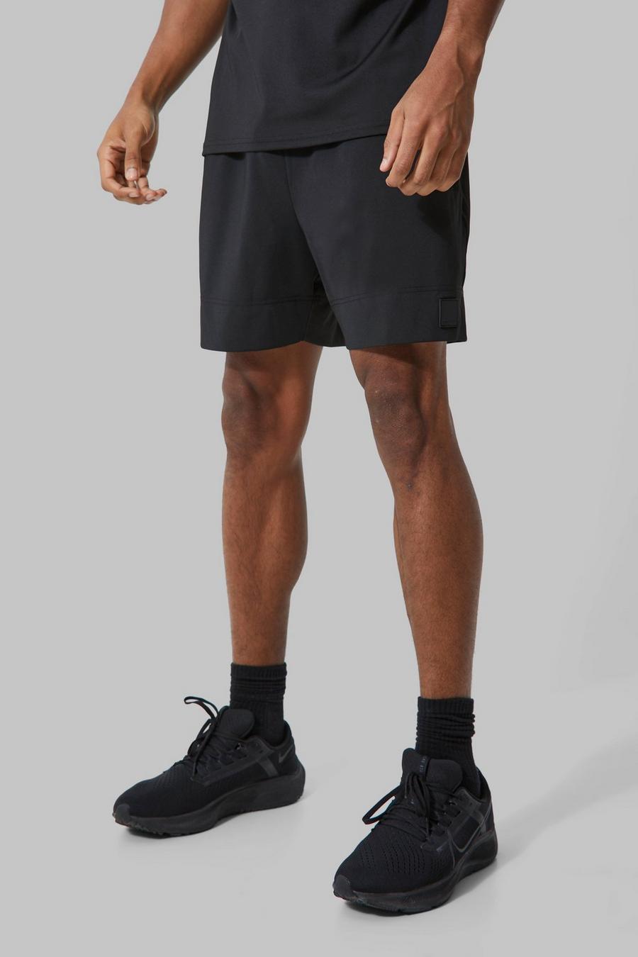 Black schwarz Man Active 5\' Muscle Fit Shorts