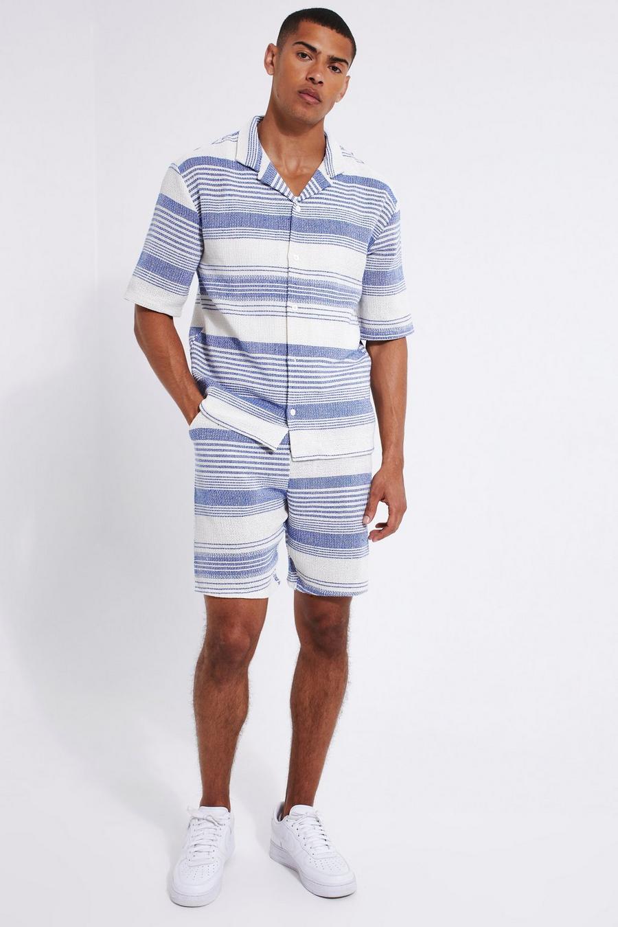 Blue Kortärmad randig skjorta med bowlingkrage & shorts image number 1