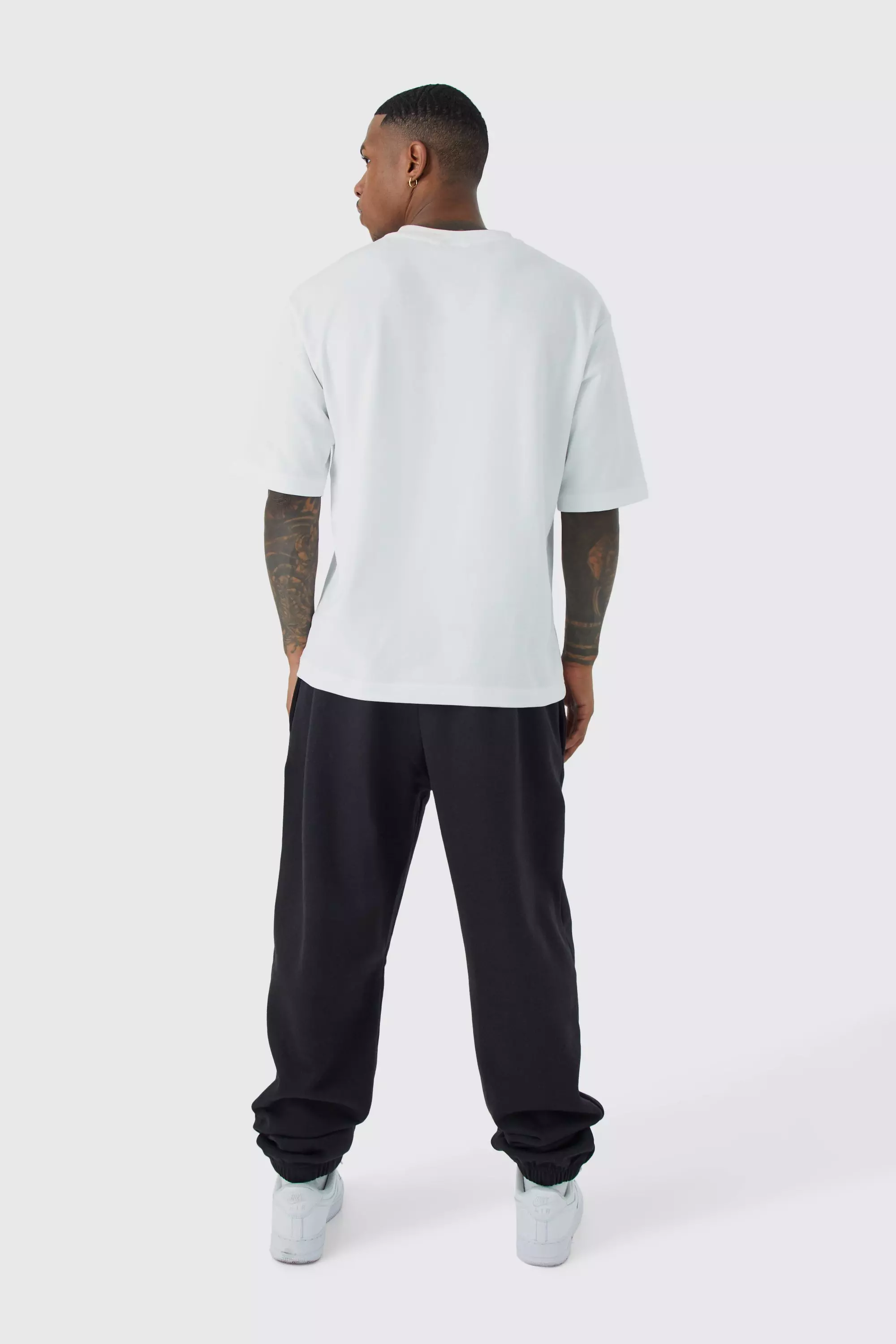 Black Basic Oversized Fit Jogger alternative image