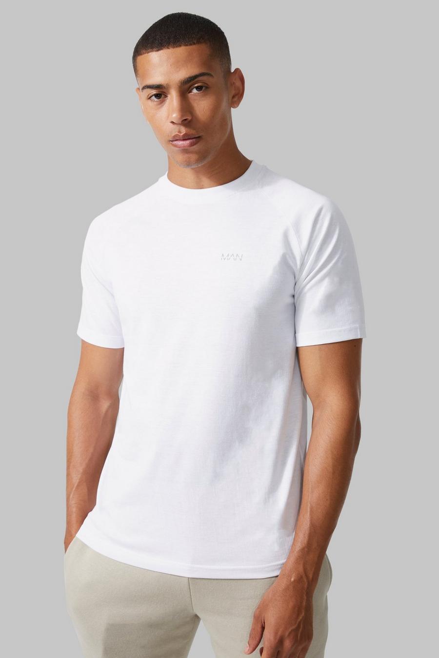 White MAN Active T-shirt med raglanärm image number 1