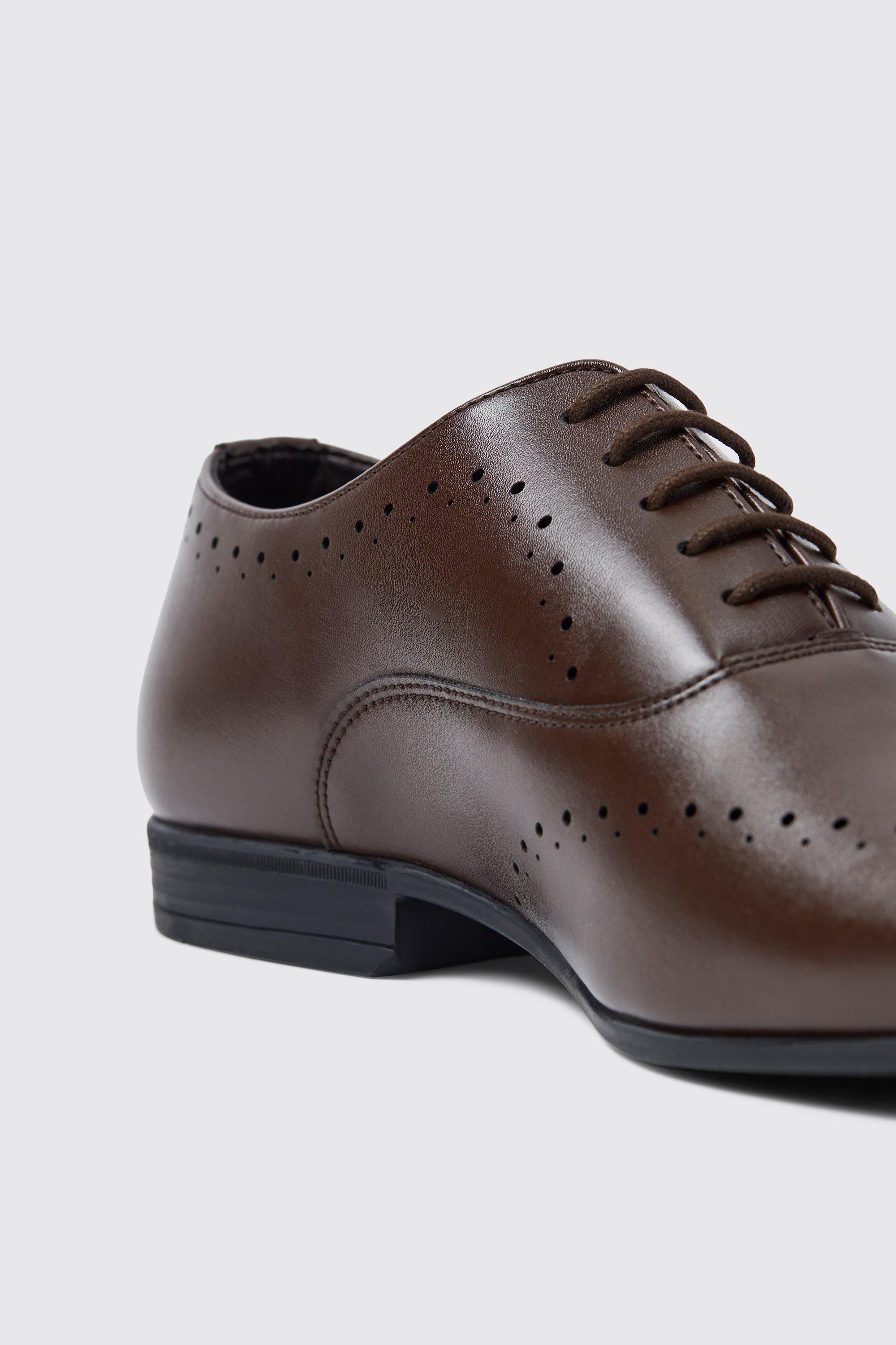 Smart leather shoes with 2024 perforations