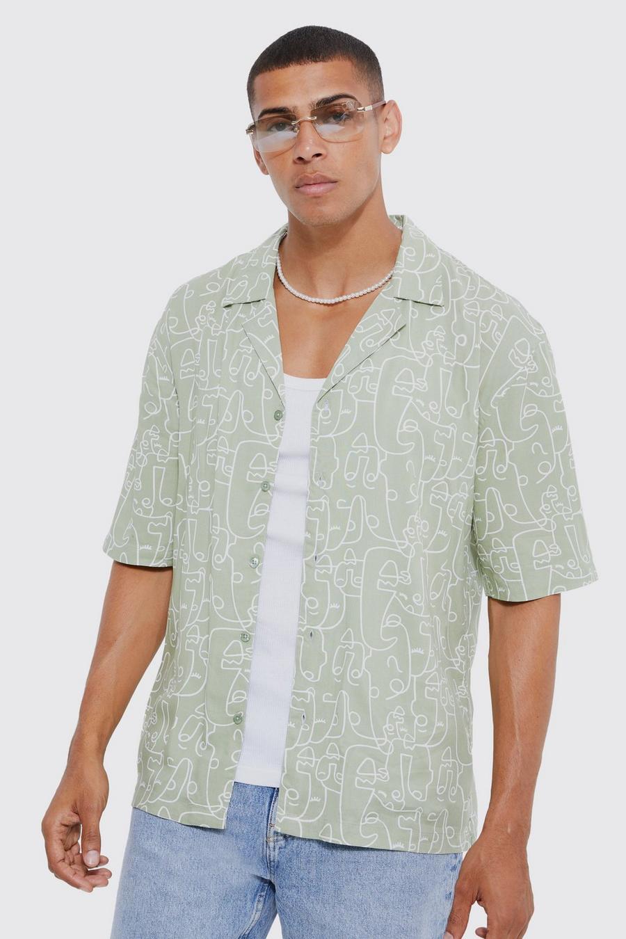 Sage grön Short Sleeve Viscose Line Artwork Shirt