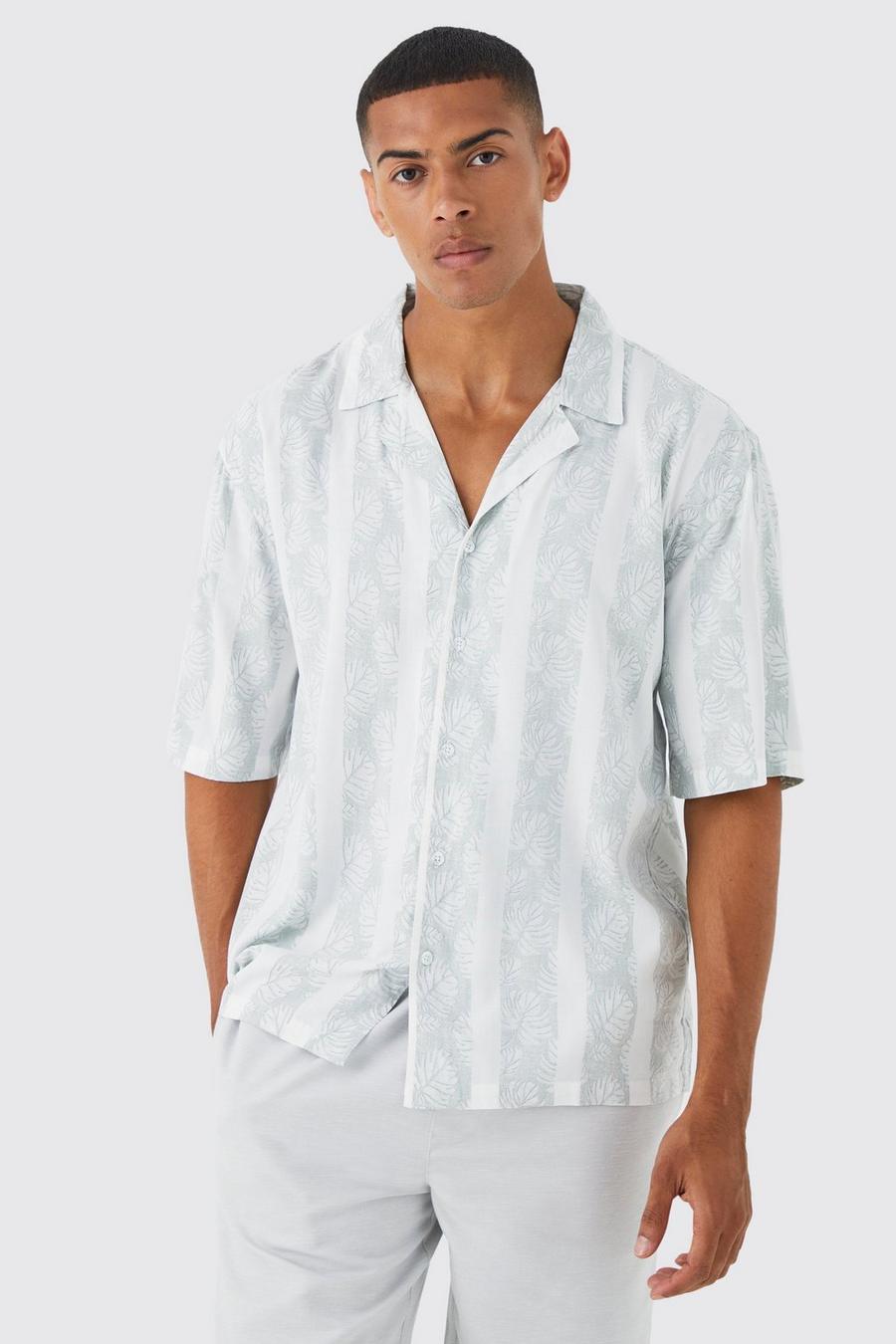 Kurzärmliges Viskose-Hemd mit Palmen-Print und Streifen, Taupe