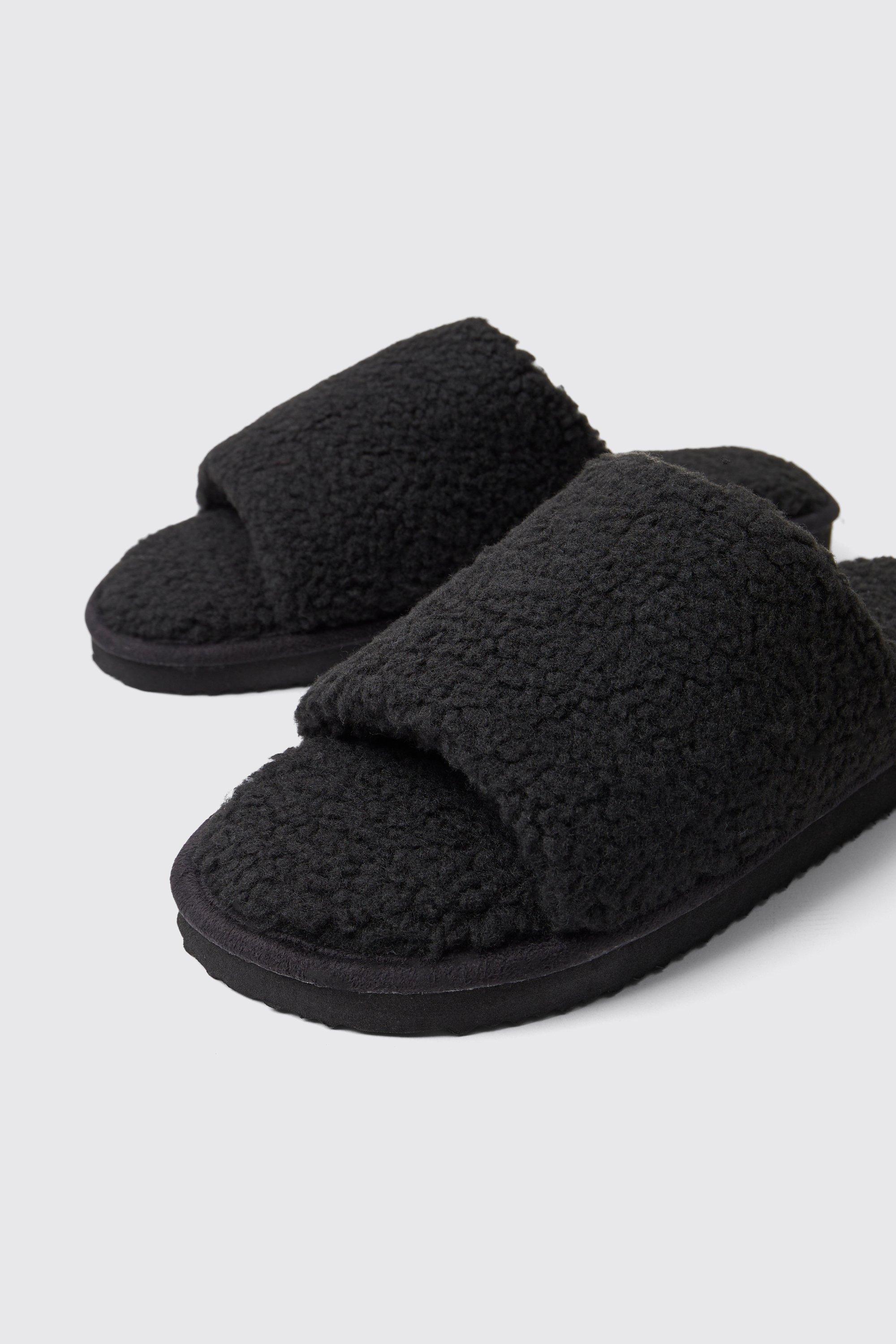 Fluffy store slippers boohoo