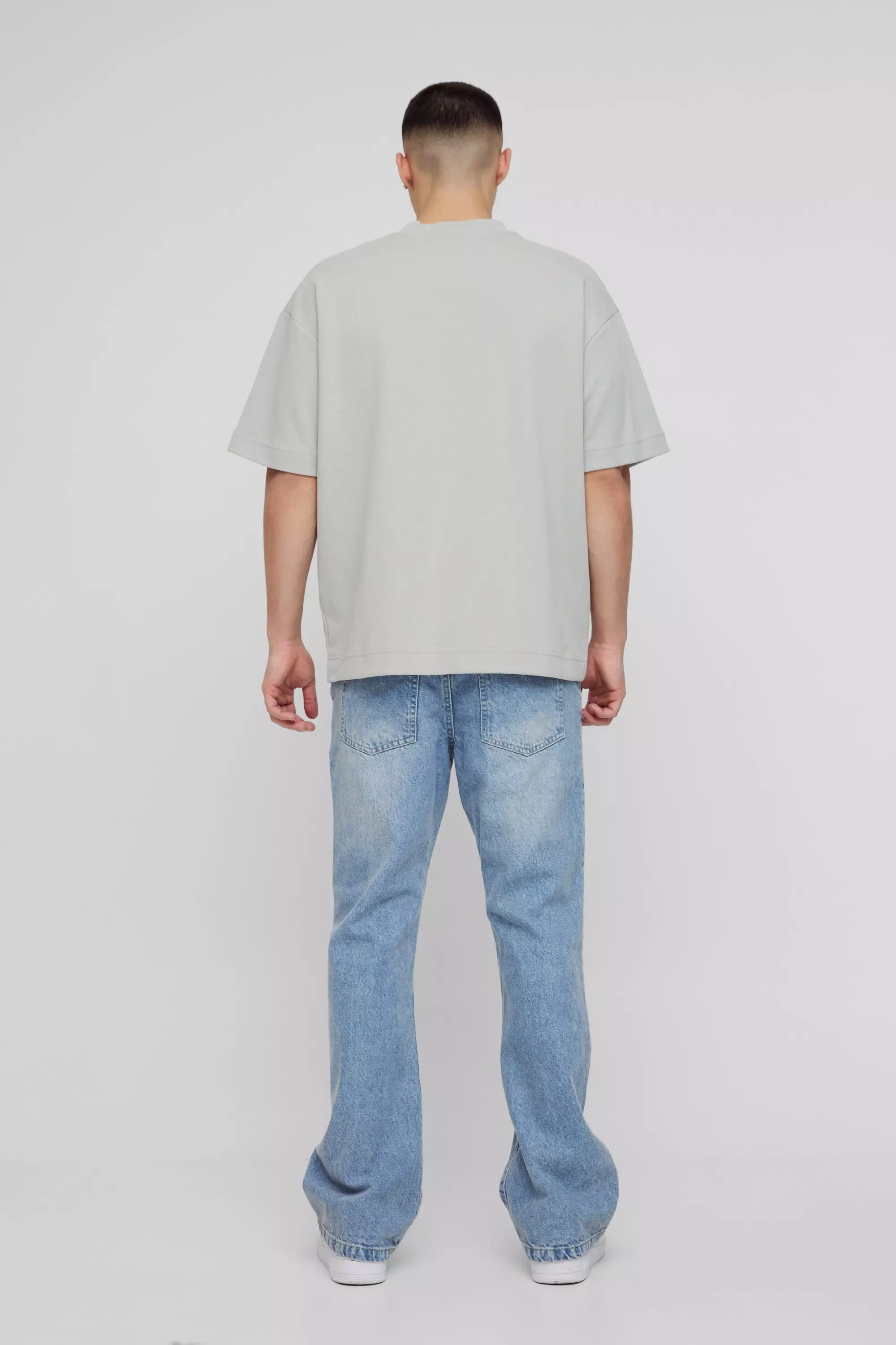 Light blue Relaxed Rigid Flare Jean alternative image