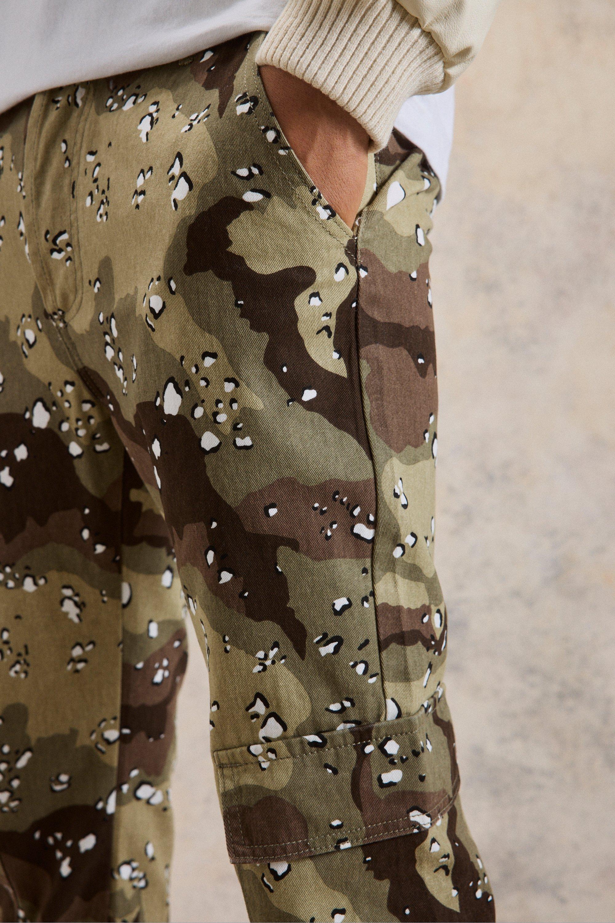 Slim Flare Cargo Pants - Camouflage