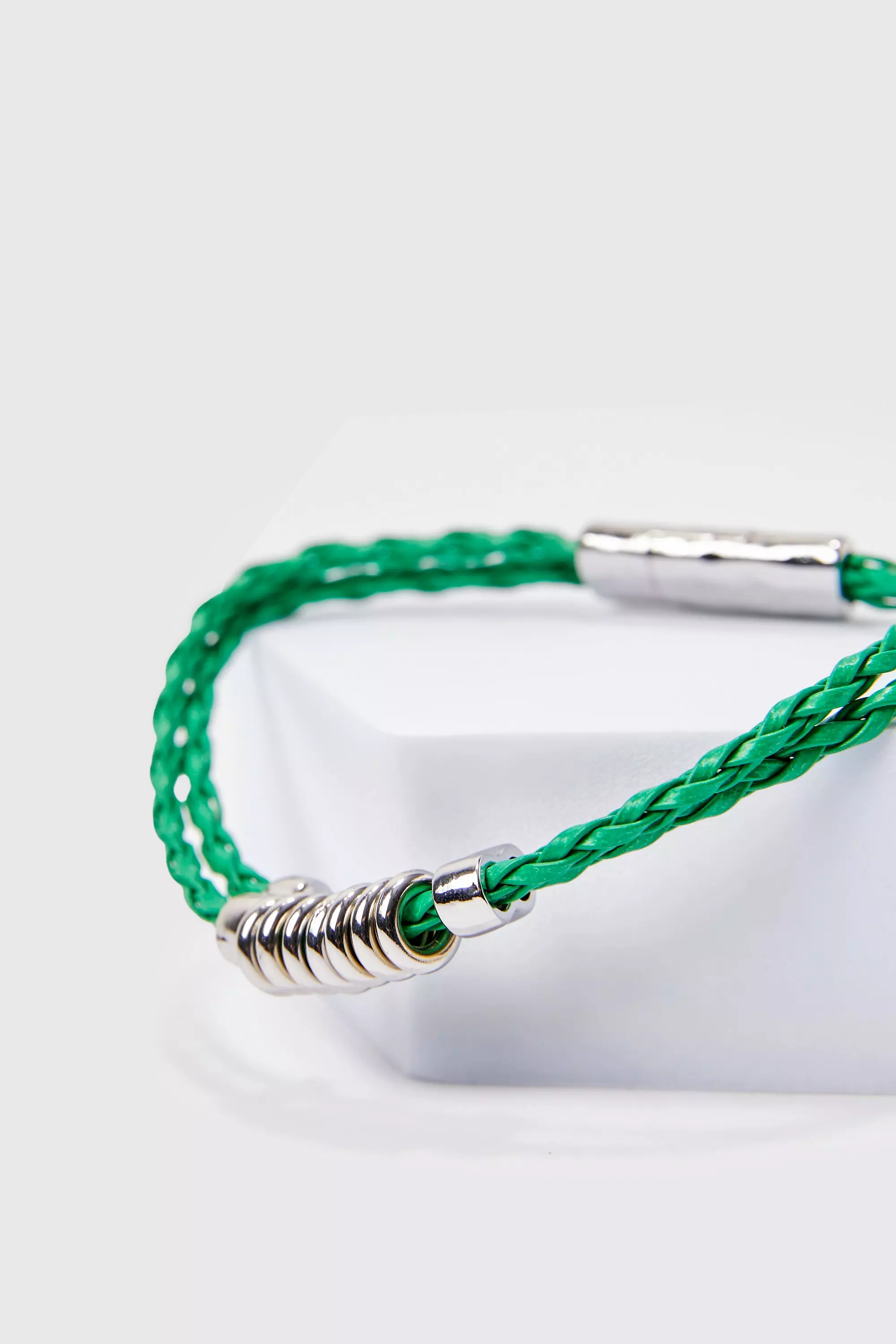 Green Pu Rope Braclet alternative image