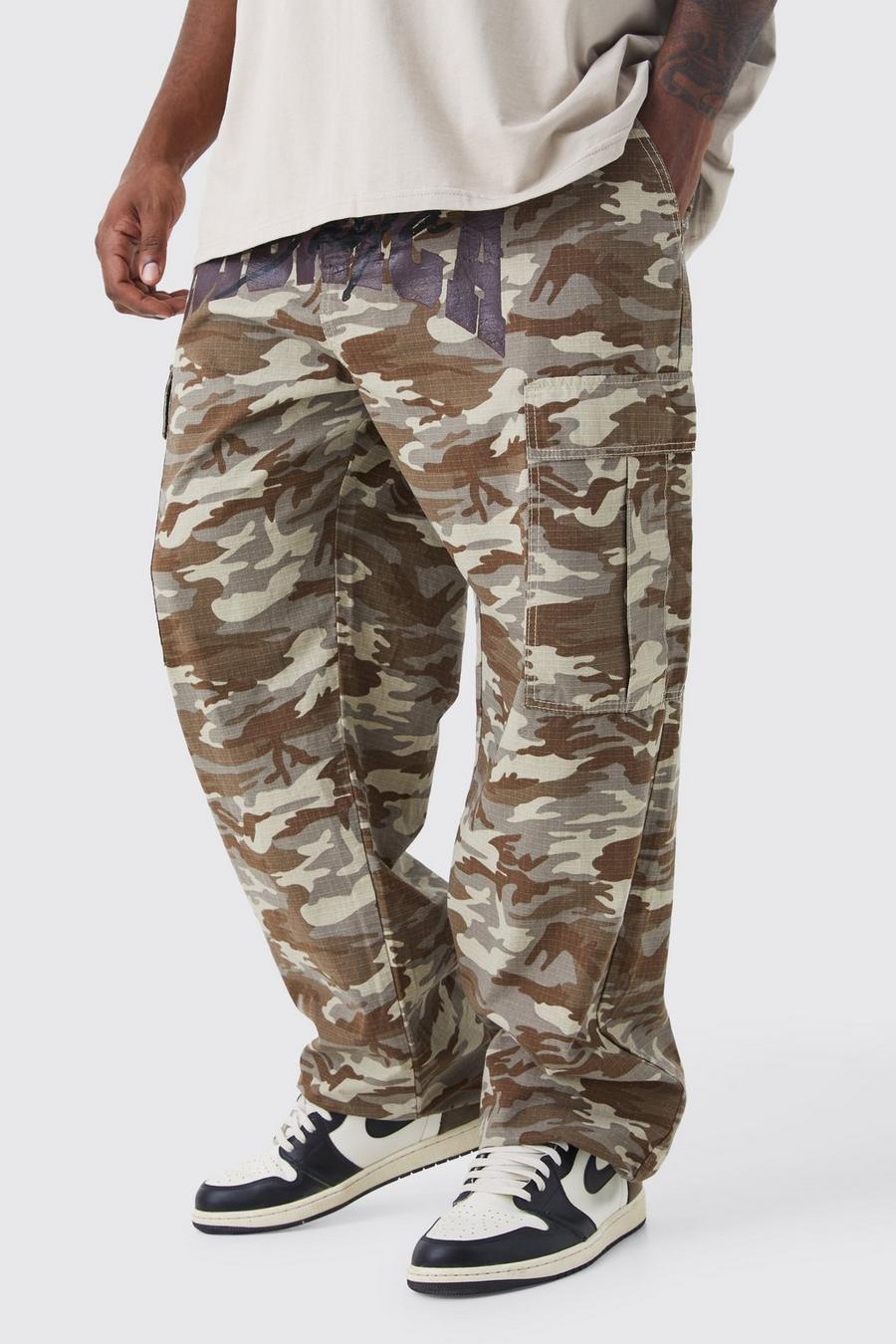 Grande taille - Pantalon cargo universitaire à slogan camouflage, Khaki image number 1