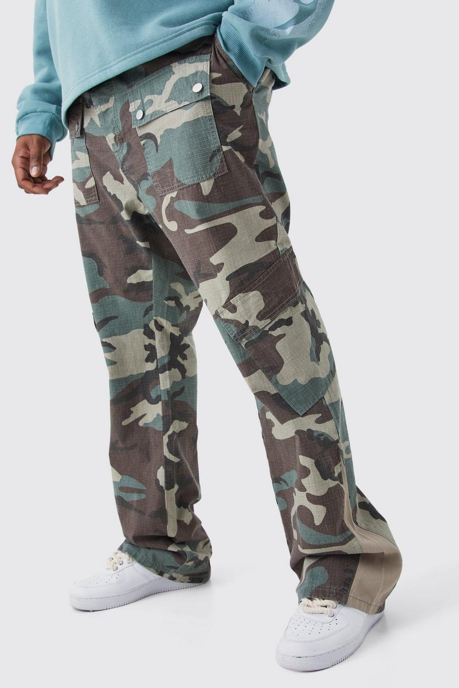 Pantaloni Cargo Plus Size Slim Fit in fantasia militare con inserti e pieghe sul fondo, Khaki image number 1