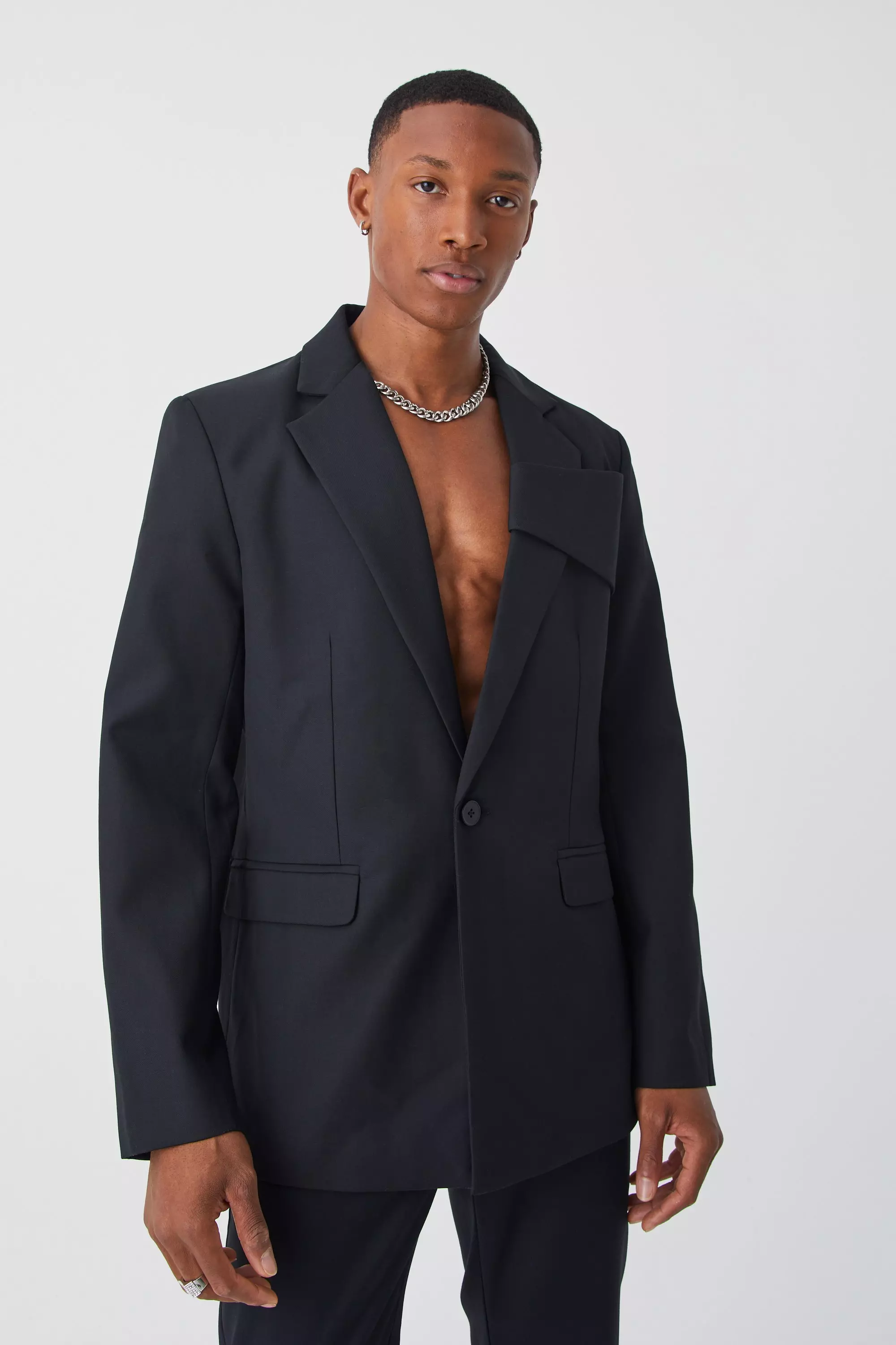 Black Relaxed Fit Front Panel Blazer صورة بديلة