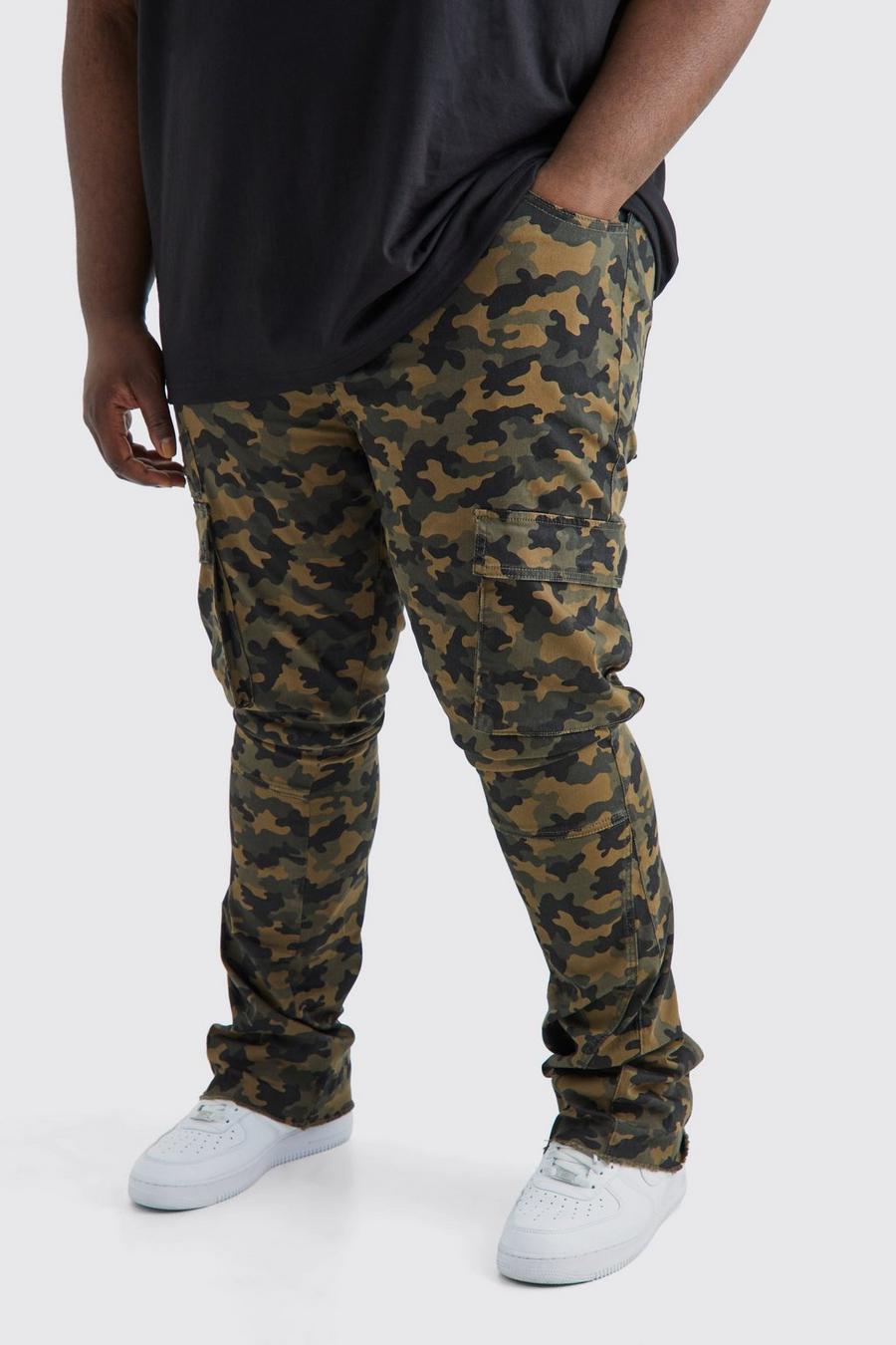 Pantaloni Cargo Plus Size Skinny Fit con inserti in fantasia militare e pieghe sul fondo, Brown image number 1