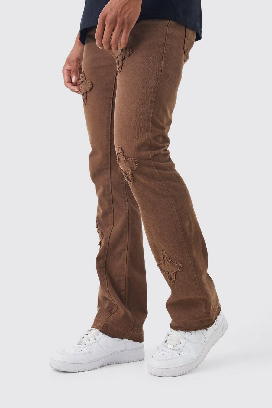 Jeans Slim Fit in denim rigido sovratinti con applique a zampa e inserti, Coffee marrone