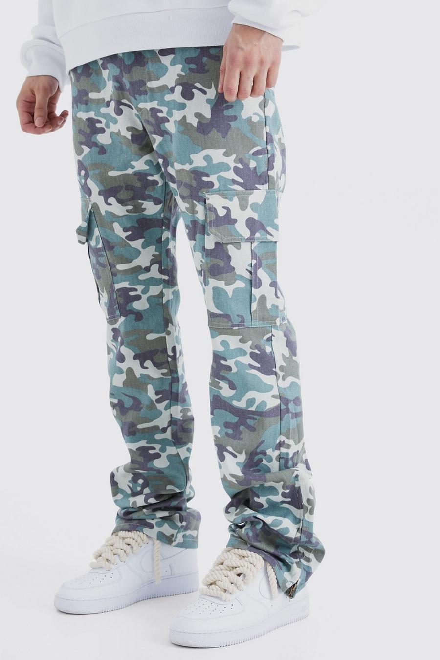 Pantaloni a zampa Tall Slim Fit slavati in fantasia militare con vita fissa e inserti, Sand image number 1