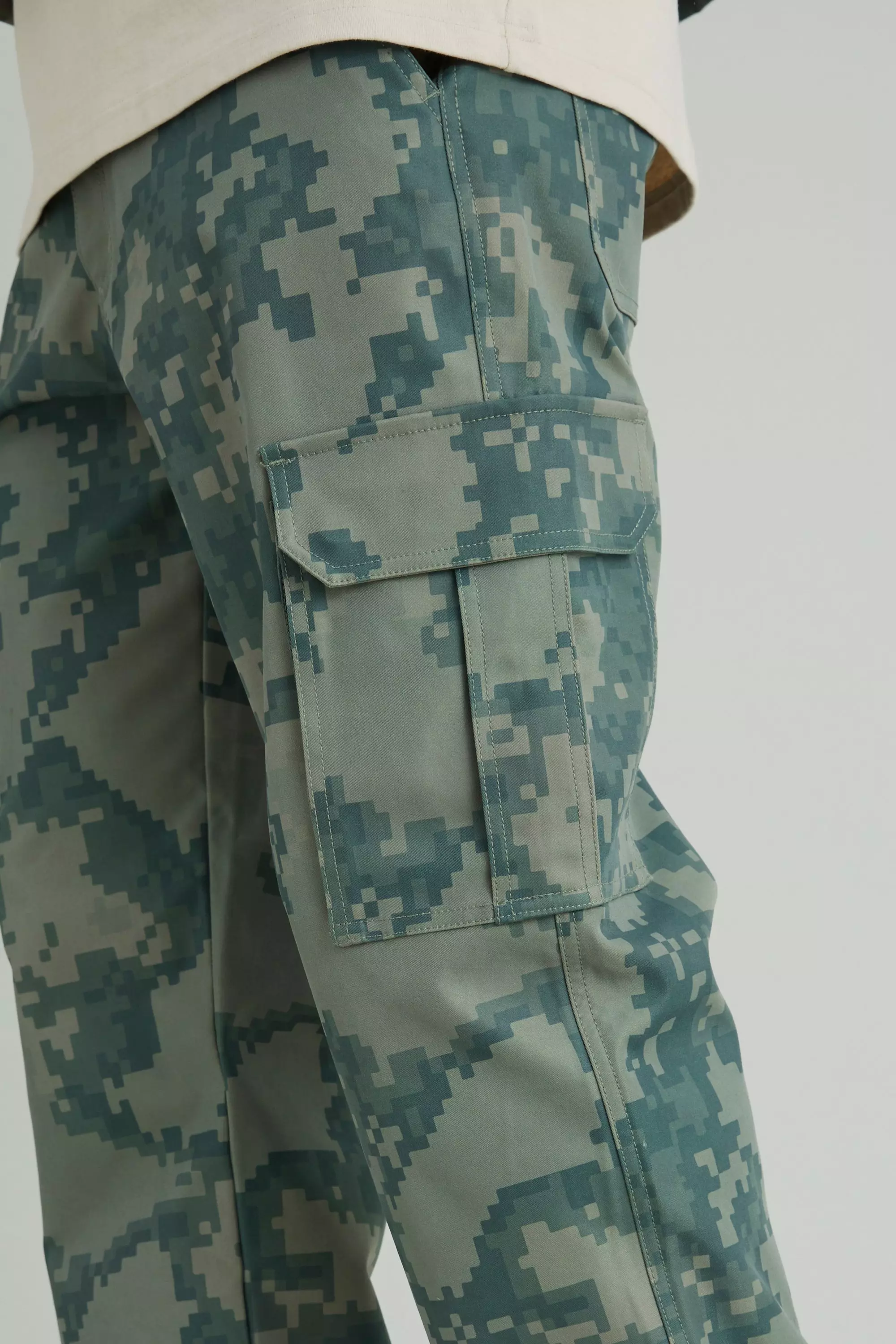 Khaki Fixed Waist Relaxed Pixel Camo Cargo Trouser alternative image