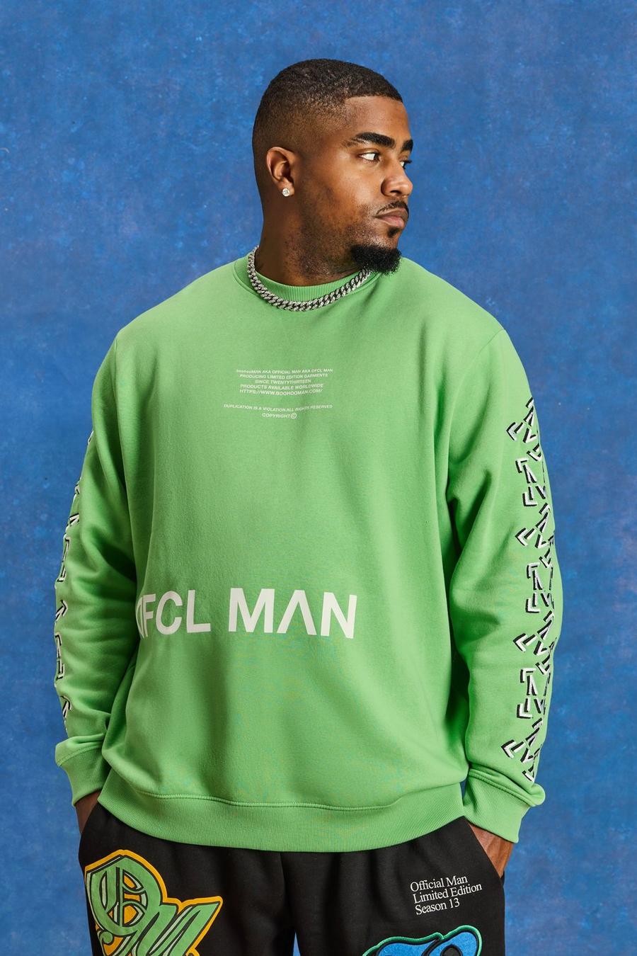 Green grön Plus Oversized 'M' Graphic Sweatshirt