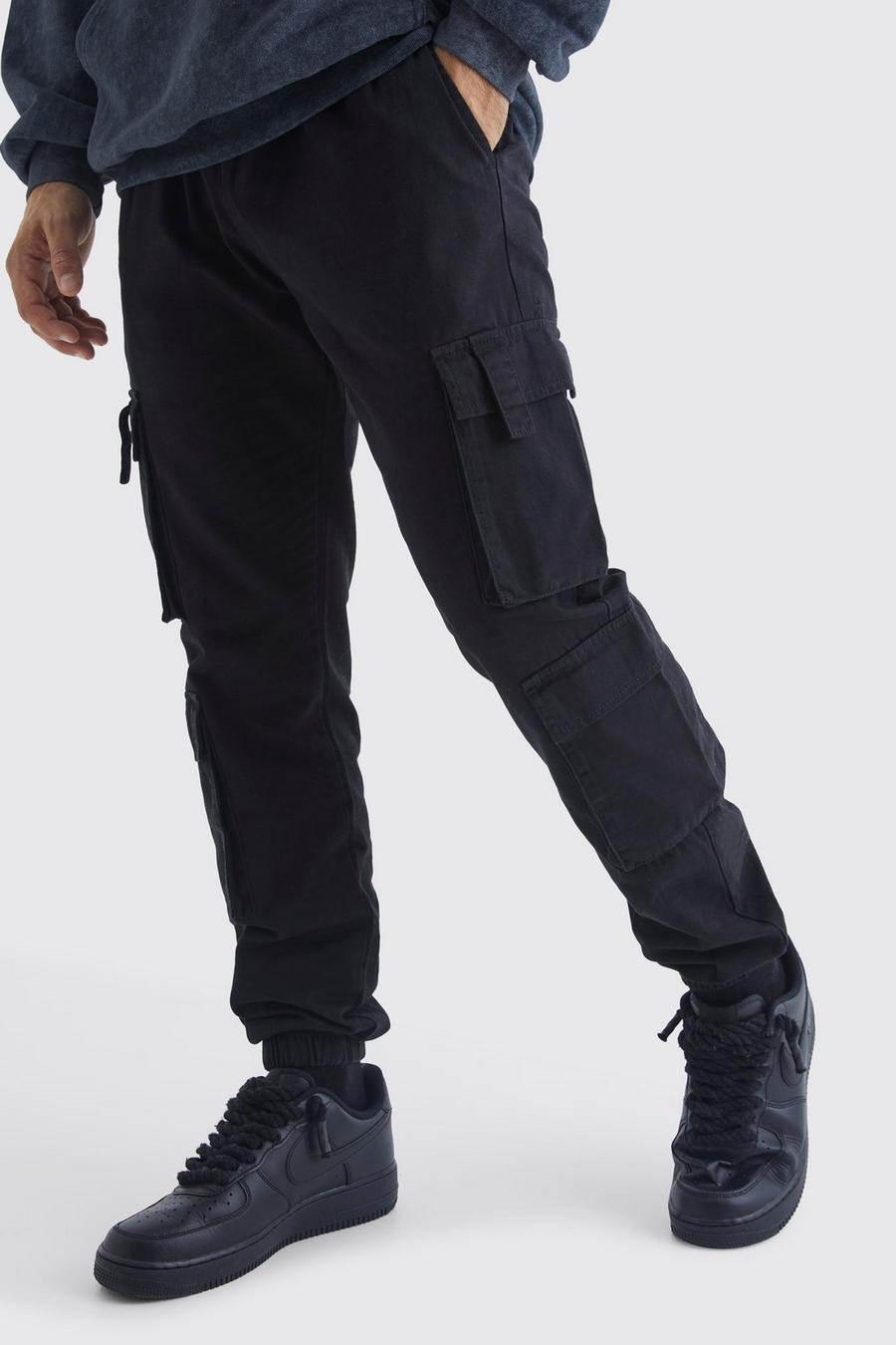 Black Elastic Waist Multi Cargo Pocket Slim Fit Sweatpant