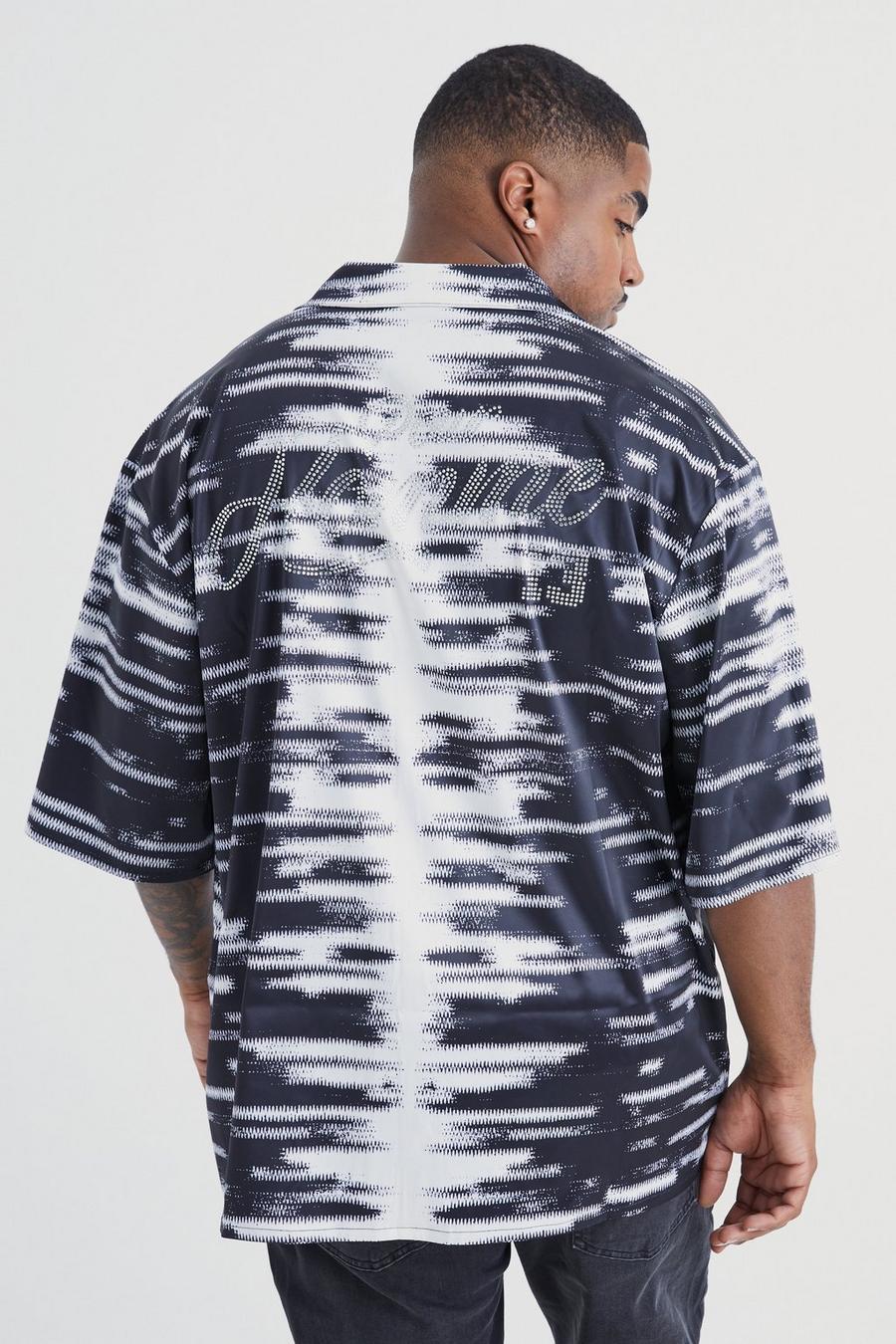 Black Plus Kortärmad skjorta i satin med bowlingkrage image number 1