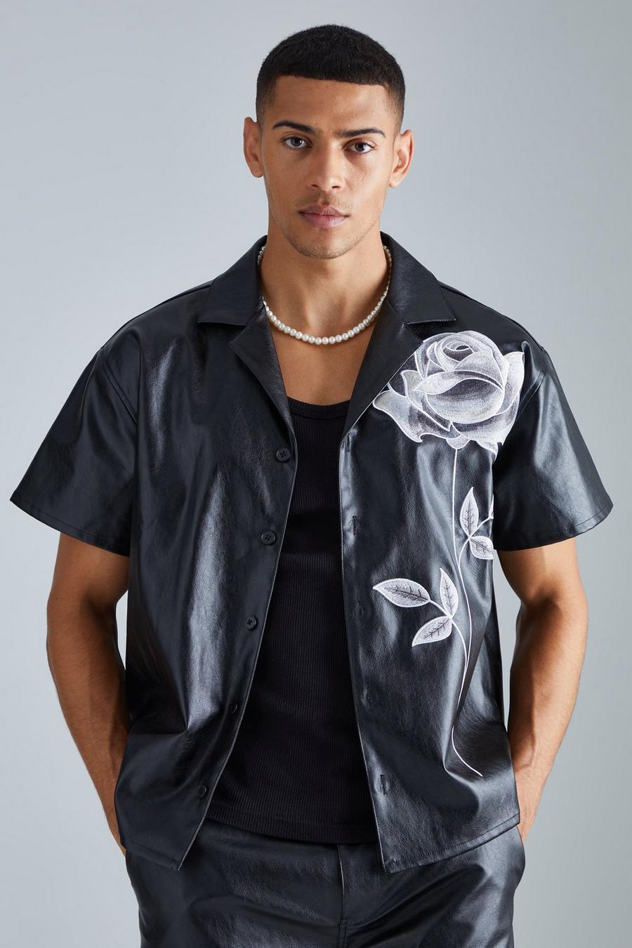 Camicia squadrata in PU a maniche corte con ricami, Black image number 1