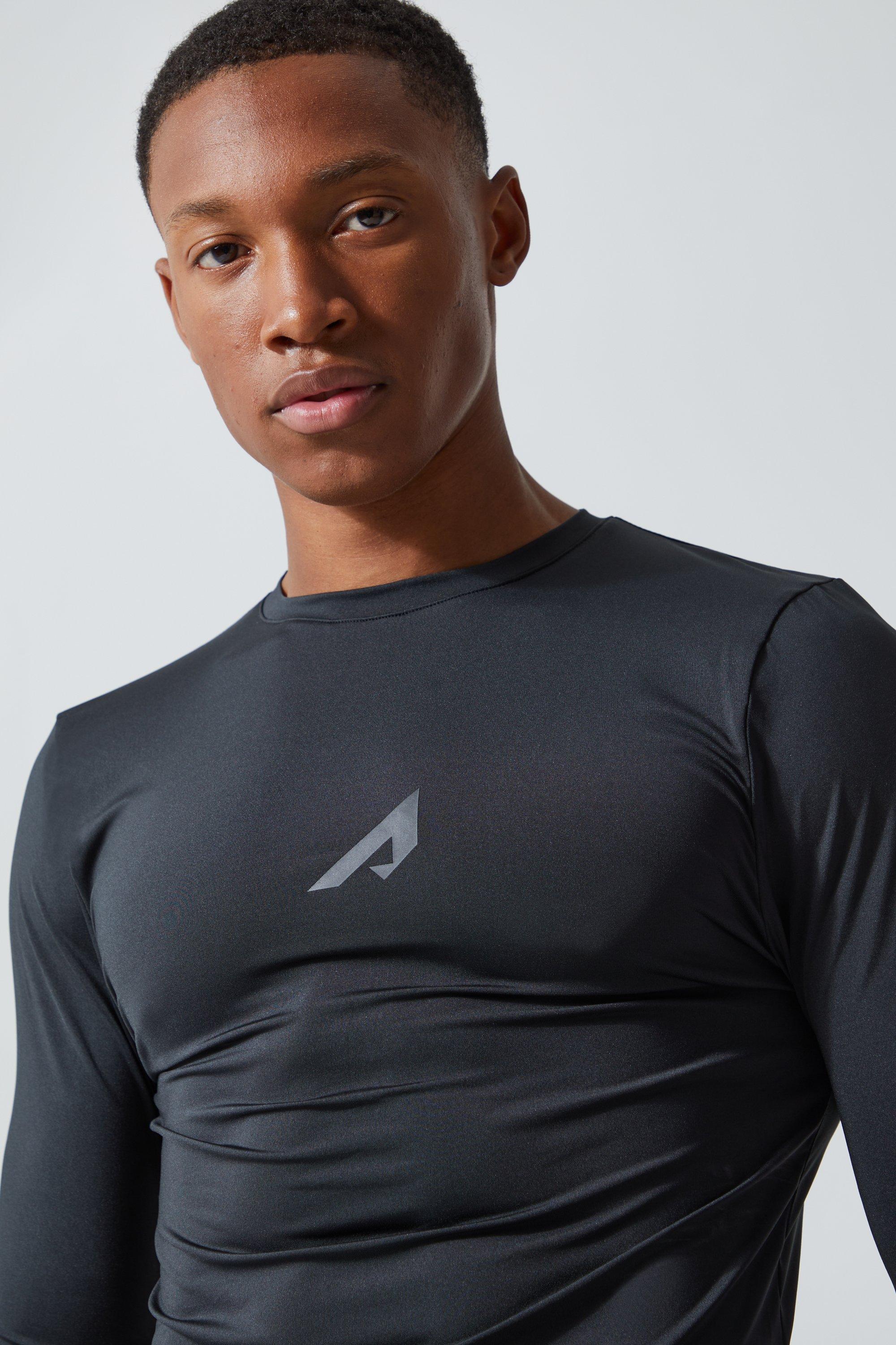 Active Raglan Muscle Fit Compression Top