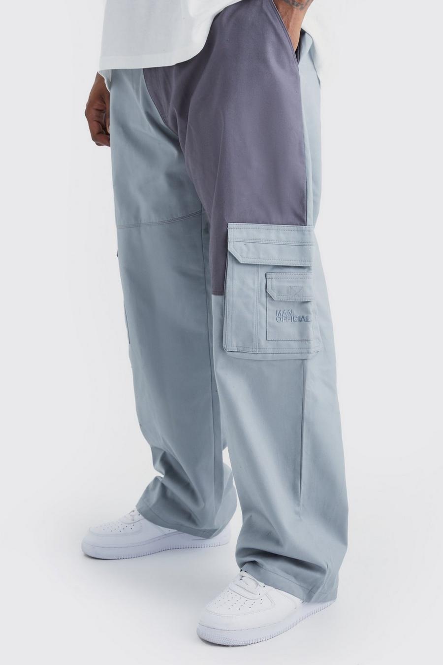 Pantaloni Cargo Plus Size rilassati a blocchi di colore con logo tono su tono, Charcoal image number 1