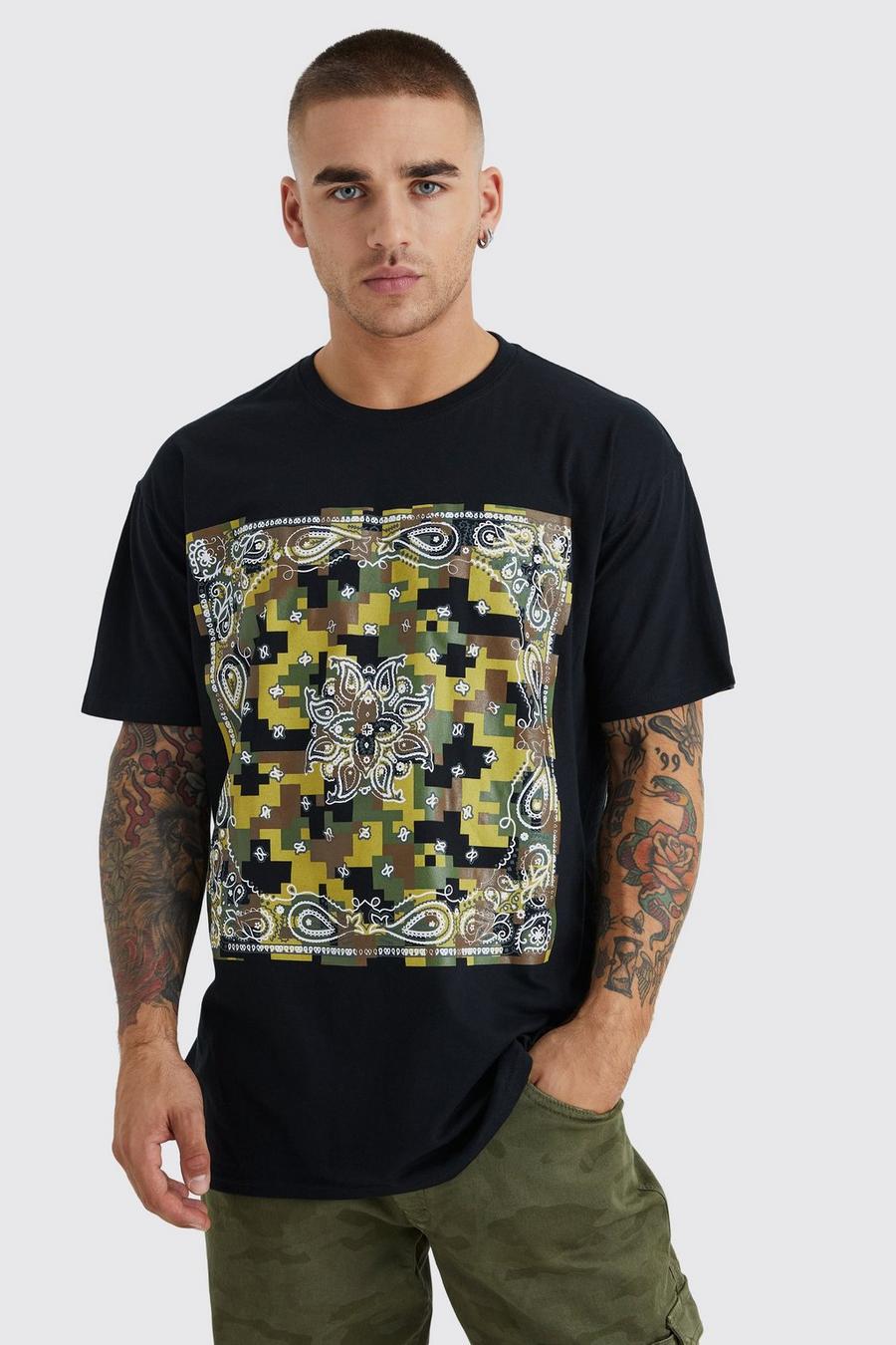 Camouflage T-Shirt mit Bandana-Print, Black image number 1