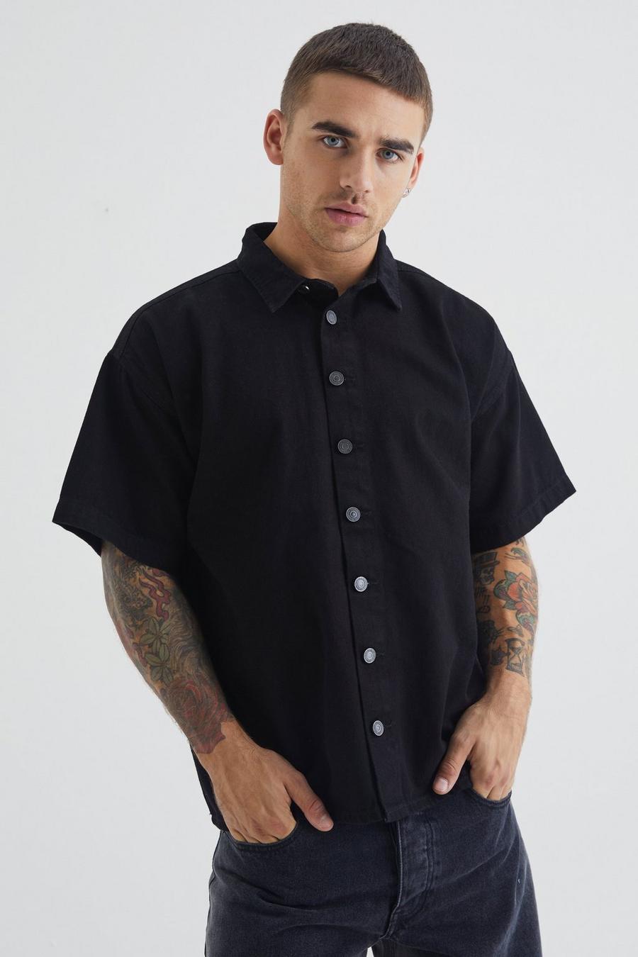 True black Short Sleeve Boxy Fit Denim Shirt image number 1