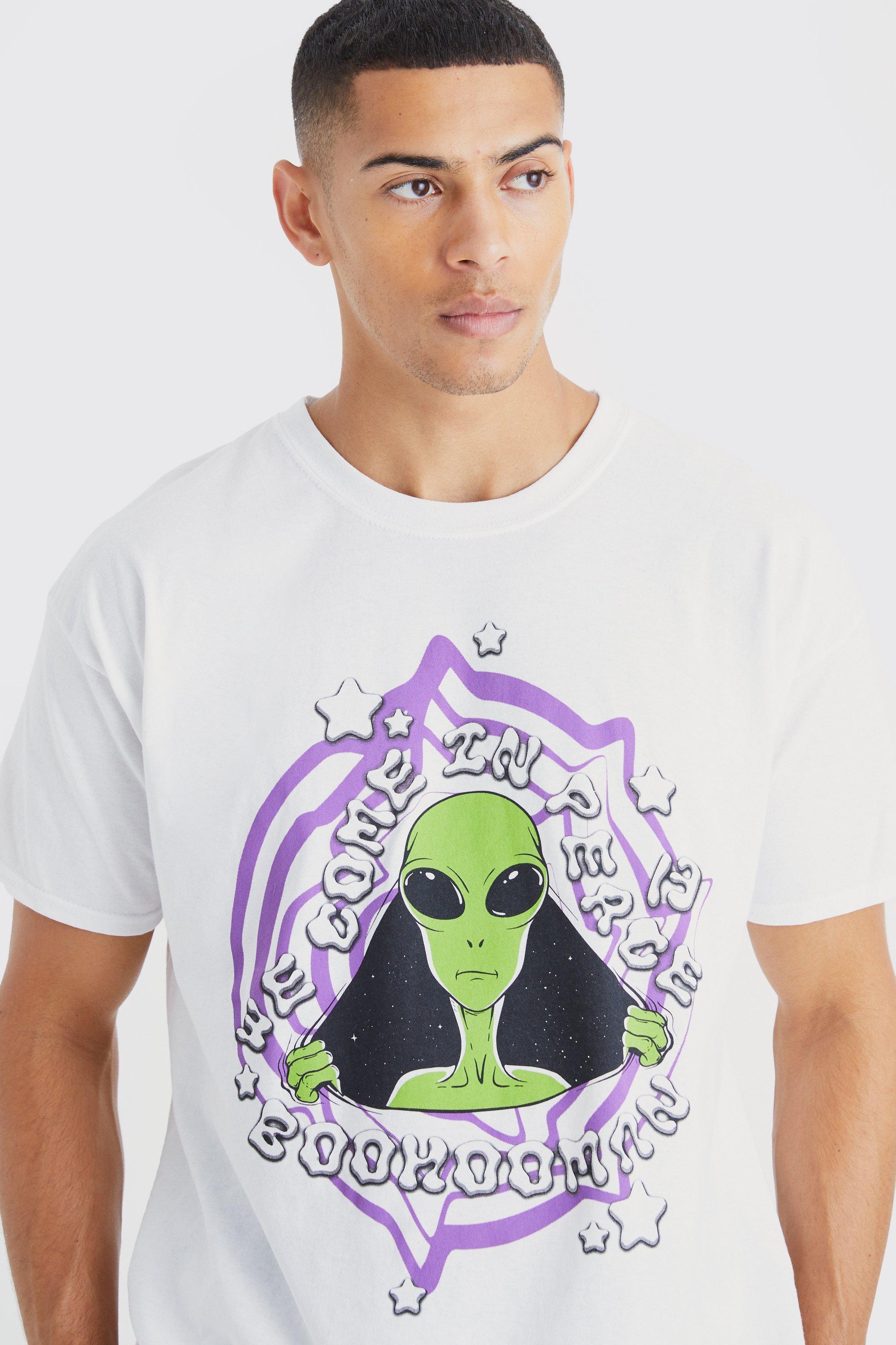 Men s Oversized Alien Graphic T shirt Boohoo UK