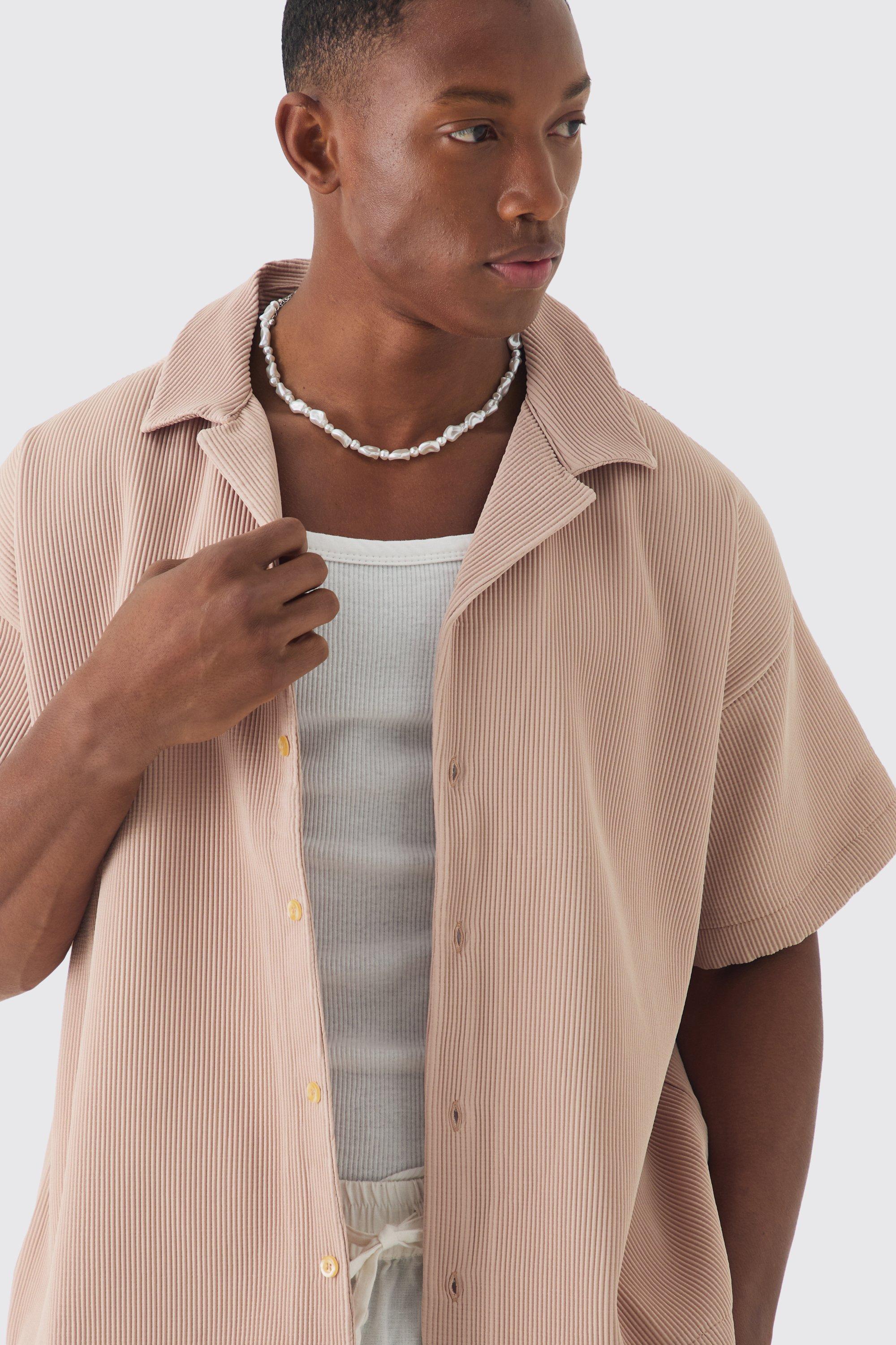 Camisa recta oversize plisada de manga corta boohoo ES