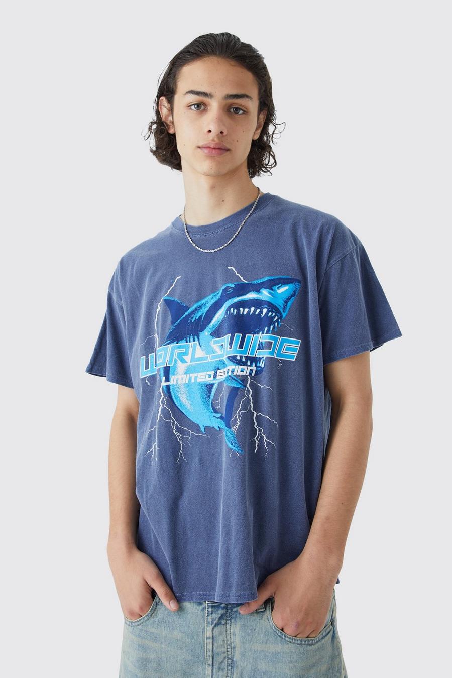 Oversize T-Shirt mit Worldwide Shark Wash Print, Blue image number 1