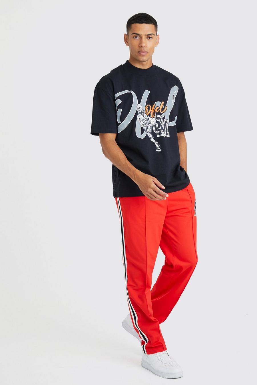 Red Ofcl Oversize t-shirt och Mjukisbyxor i basketstil image number 1