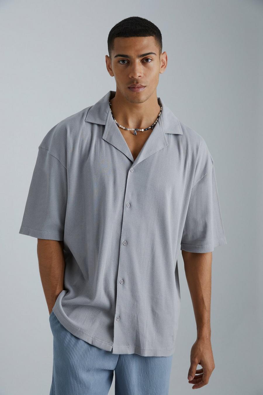 Camisa recta de manga corta y canalé y tela jersey con solapas, Charcoal image number 1