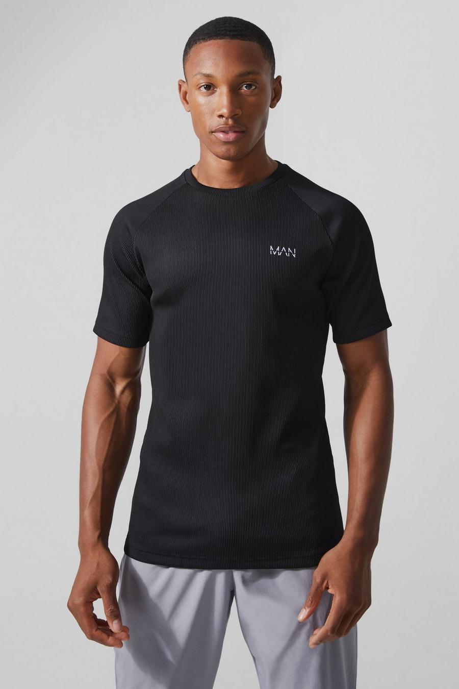 Geripptes Man Active Muscle-Fit Raglan T-Shirt, Black