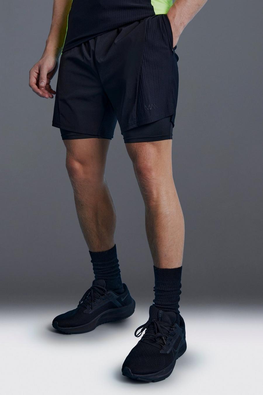 Black MAN Active 2-i-1 Shorts med blockfärger