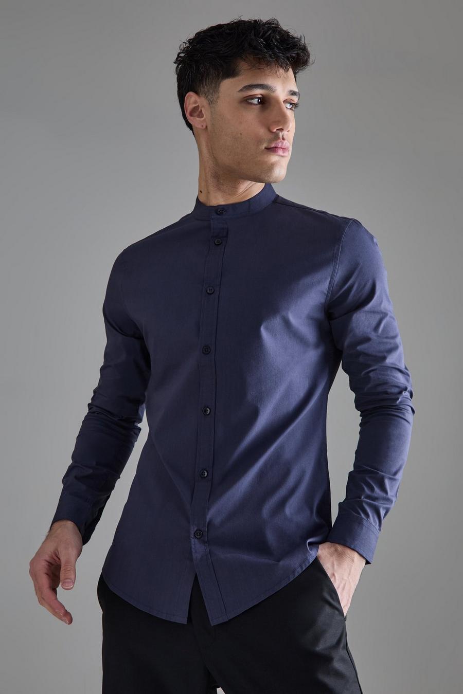Camicia attillata a maniche lunghe con colletto serafino, Navy image number 1