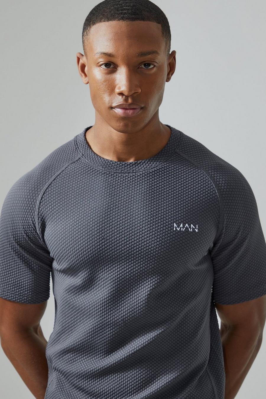 T-shirt de sport moulant texturé - MAN Active, Charcoal image number 1