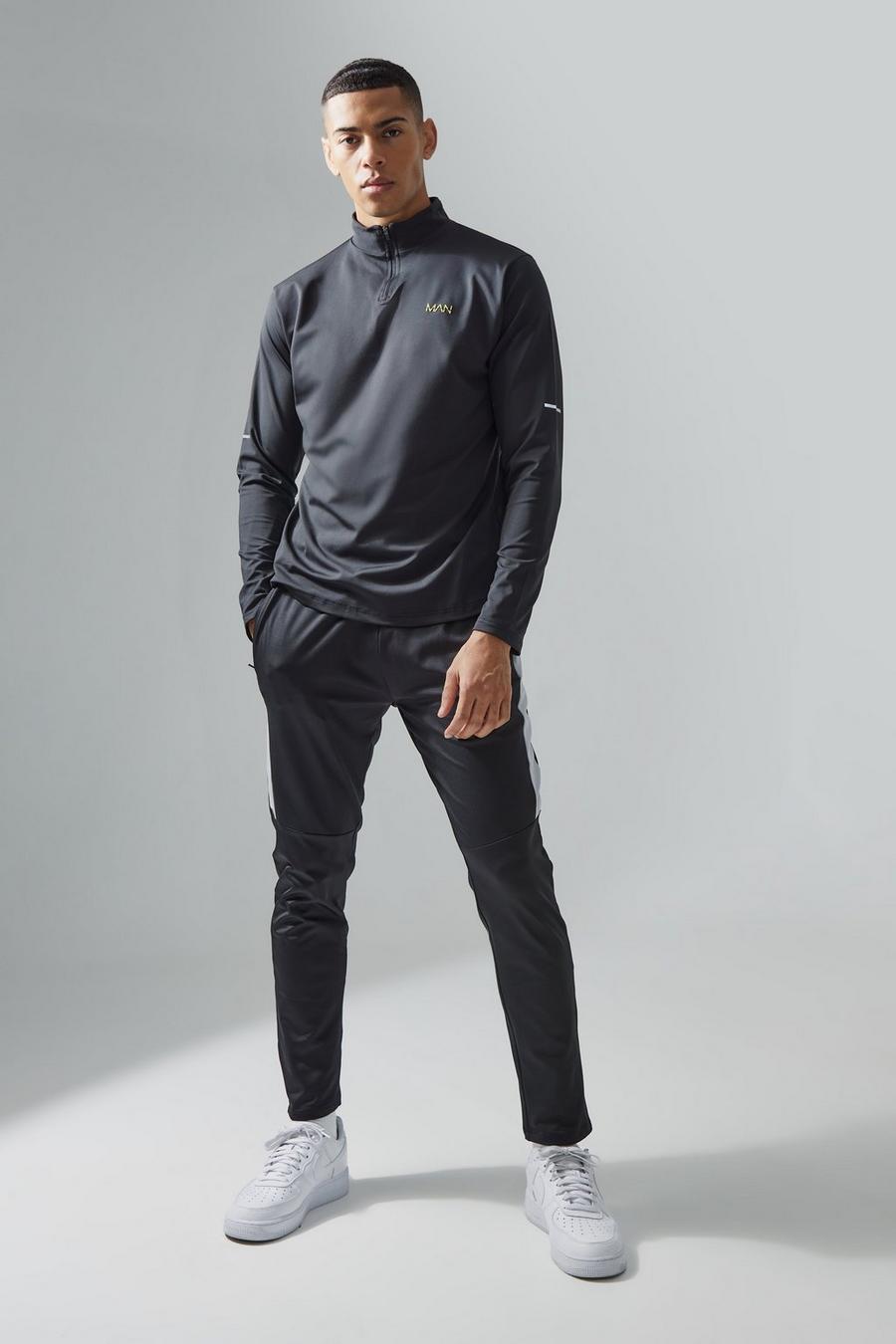 Black Man Active Performance 1/4zip And Jogger Set image number 1