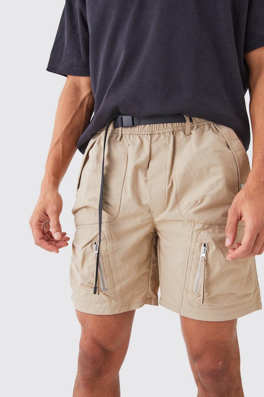 Khaki Shorts med elastisk midja och fickor image number 1