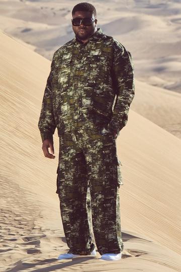 Plus Textured Camo Relaxed Cargo Pants camo