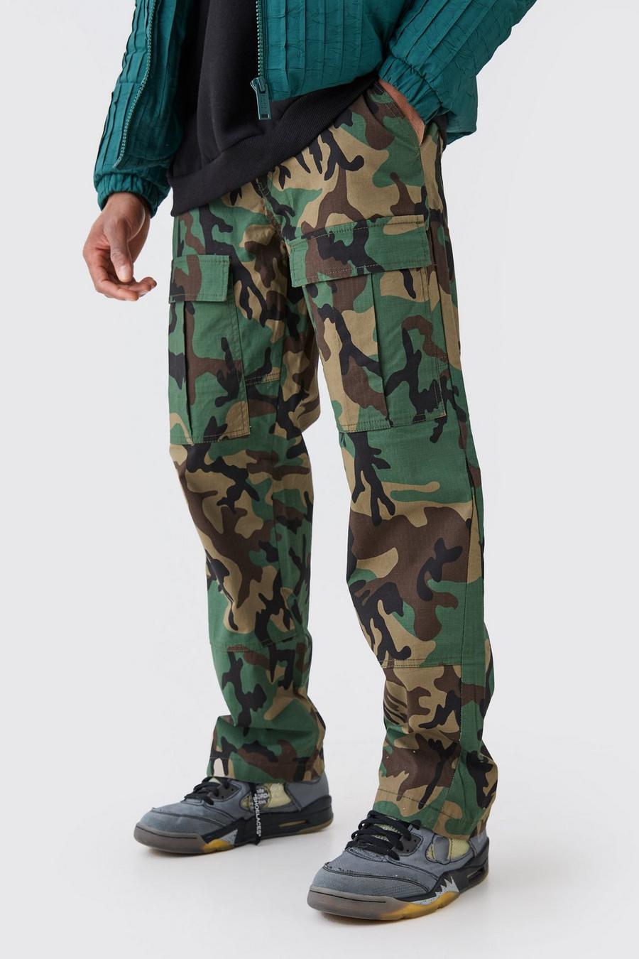 Pantaloni Cargo rilassati in nylon ripstop con inserti in fantasia militare, Khaki image number 1