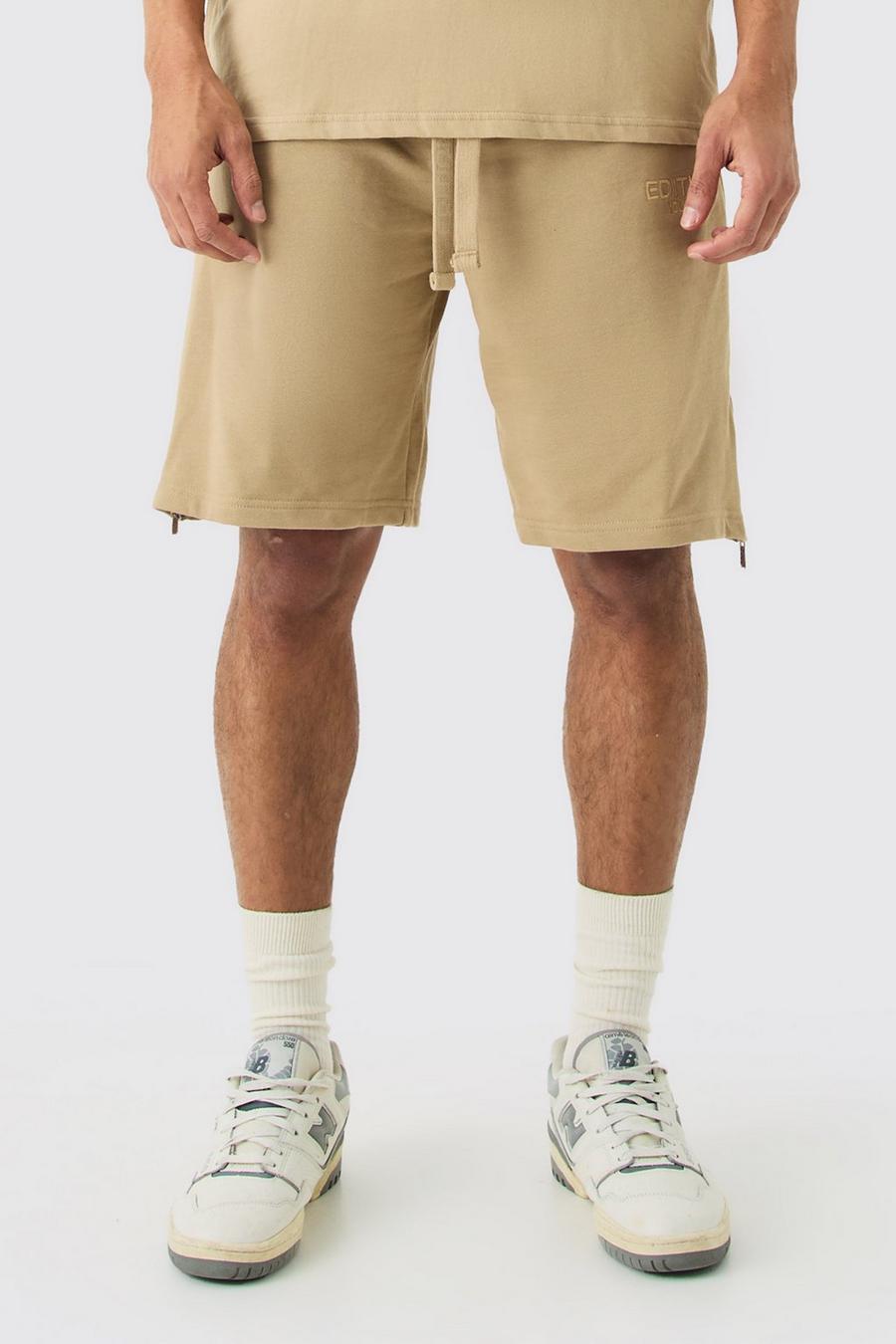 Pantalón corto oversize grueso con cremallera en el bajo y estampado EDITION, Taupe image number 1