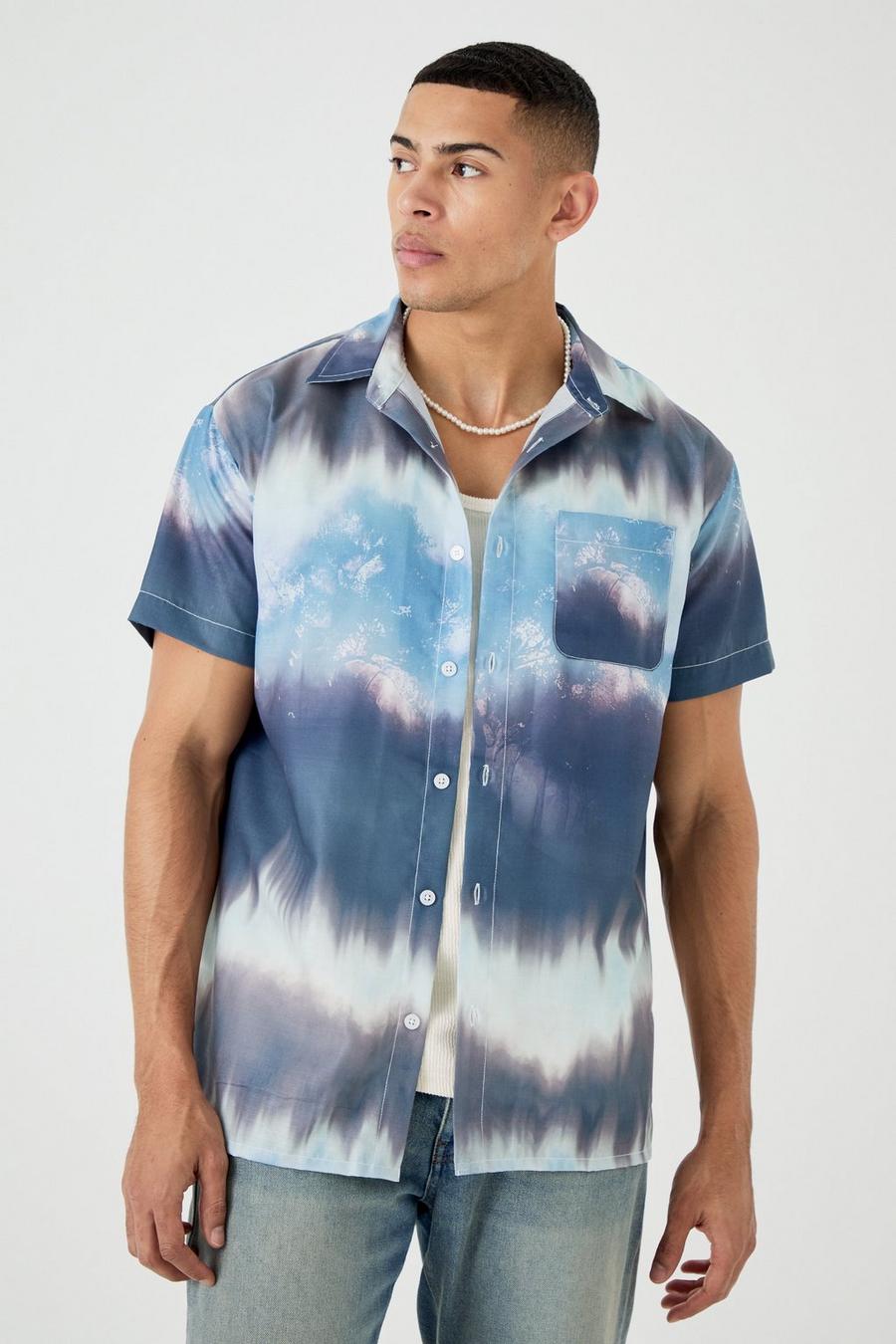 Grey Oversize kortärmad skjorta med ombréeffekt image number 1
