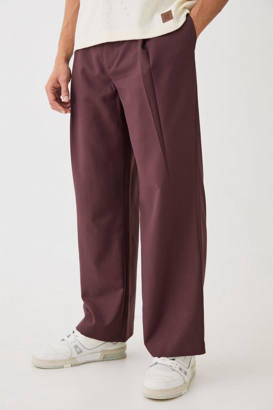 Pantalón entallado plisado con cintura fija, Chocolate